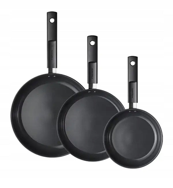 FISKARS HARD FACE SET PANS 20 24 28 CM + LIDS SILICONE CERATEC Manufacturer code F25HF22