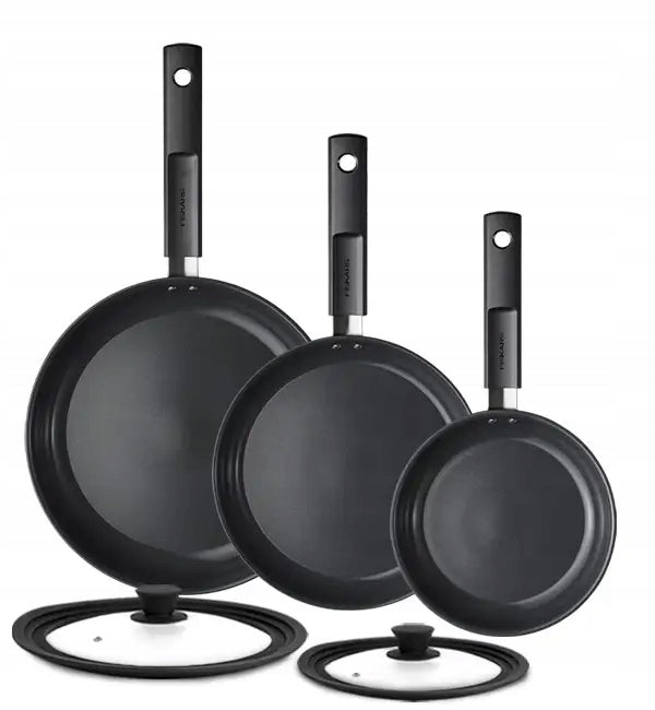 FISKARS HARD FACE SET PANS 20 24 28 CM + LIDS SILICONE CERATEC