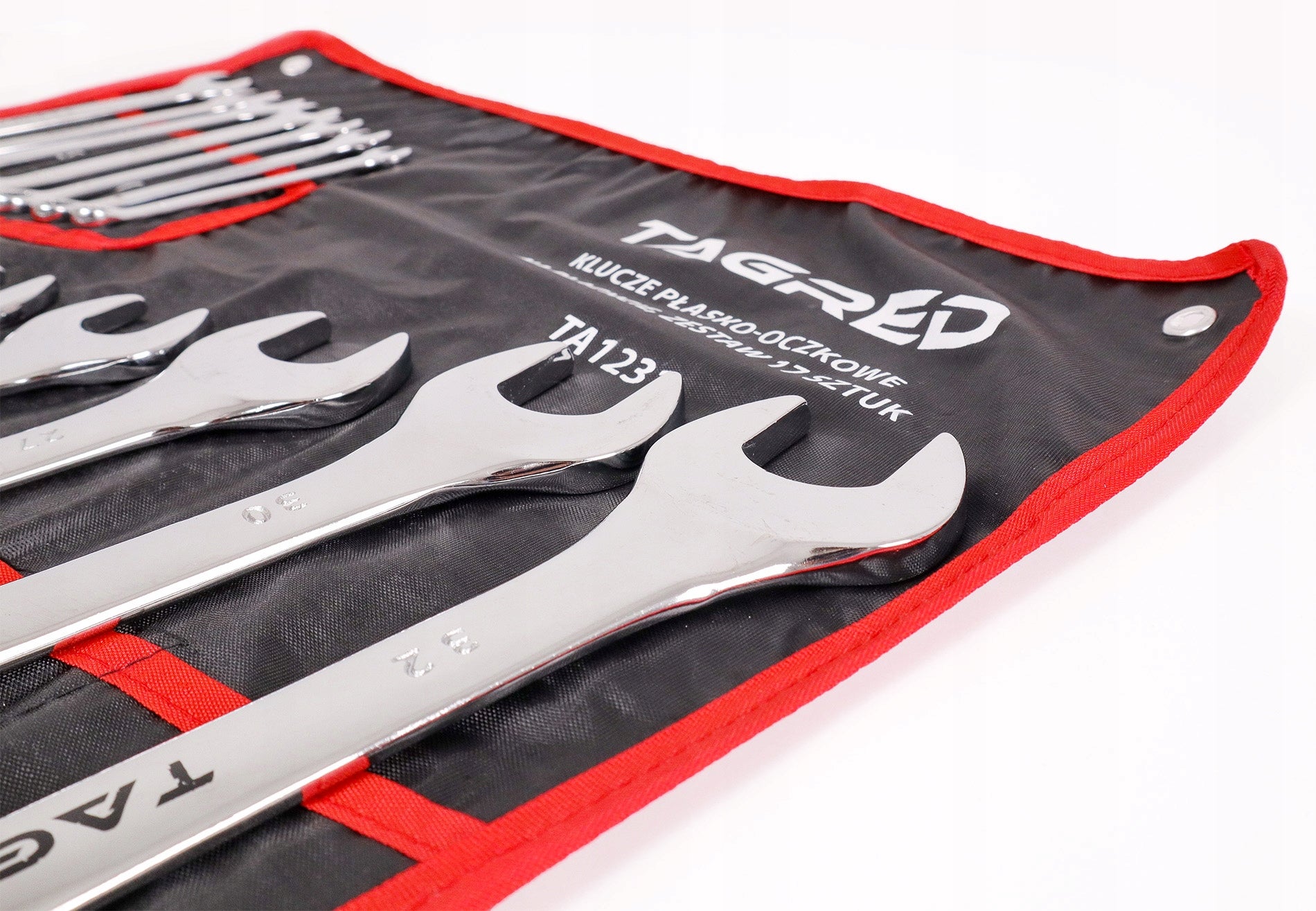FLAT-EYE WRENCHES 8-32 ON SHEET SET OF 17 PIECES Manufacturer code TA1231