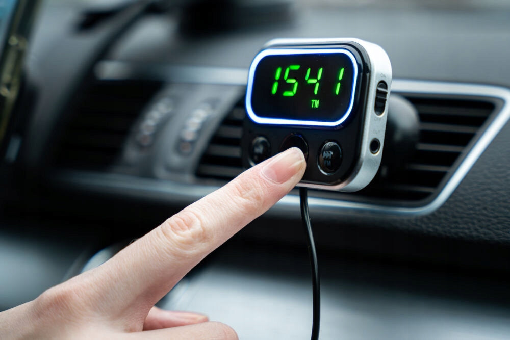 FM transmitter GÖTZE & JENSEN GoldenLine FT900 Functions hands-free set