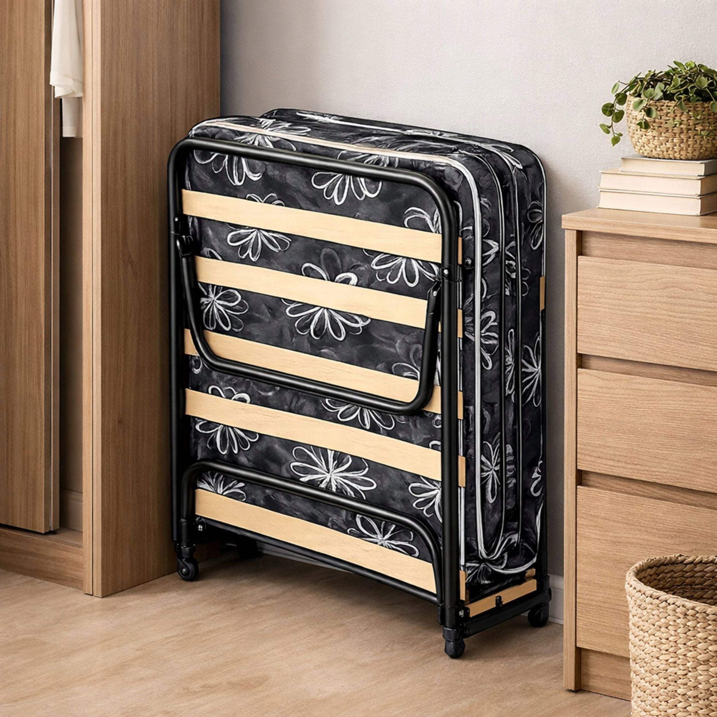 FOLDING TOURIST BED WITH WHEELS SUN LOUNGER 8CM MATTRESS 190X80CM STRONG 120KG Manufacturer code nie występuje