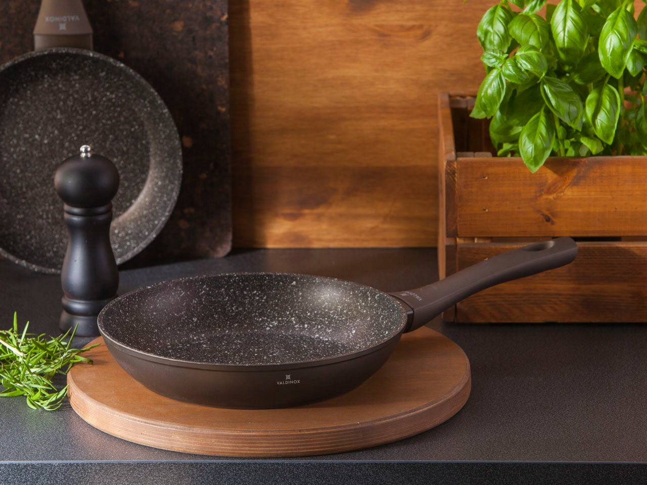 FRYING PAN VALDINOX AURUM 24 CM GAS INDUCTION NON-STICK SOLID Manufacturer code 0204003492
