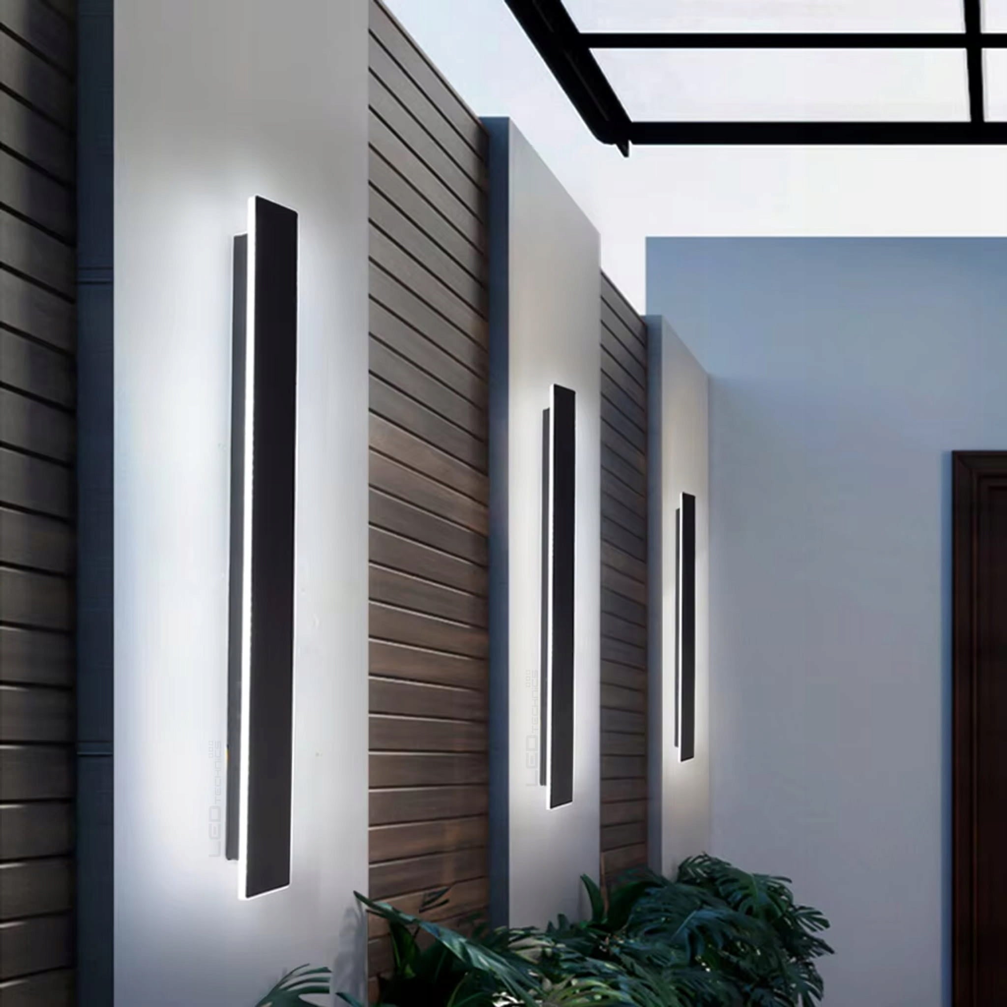 Facade Wall Lamp 27W LED CCD Outdoor Garden Wall Lamp IP65 90cm Packaging status original