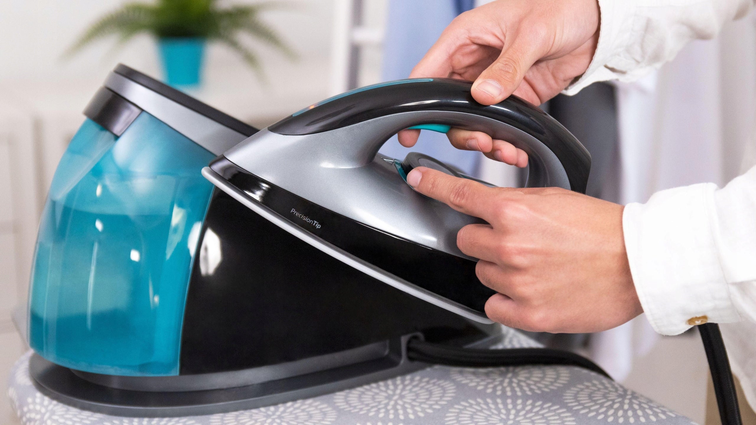 Fast Furious 8040 Absolute Steam Generator Iron Cecotec 2400W, 6 Bar Pressure, Turbo Slide EAN (GTIN) 8435484055352