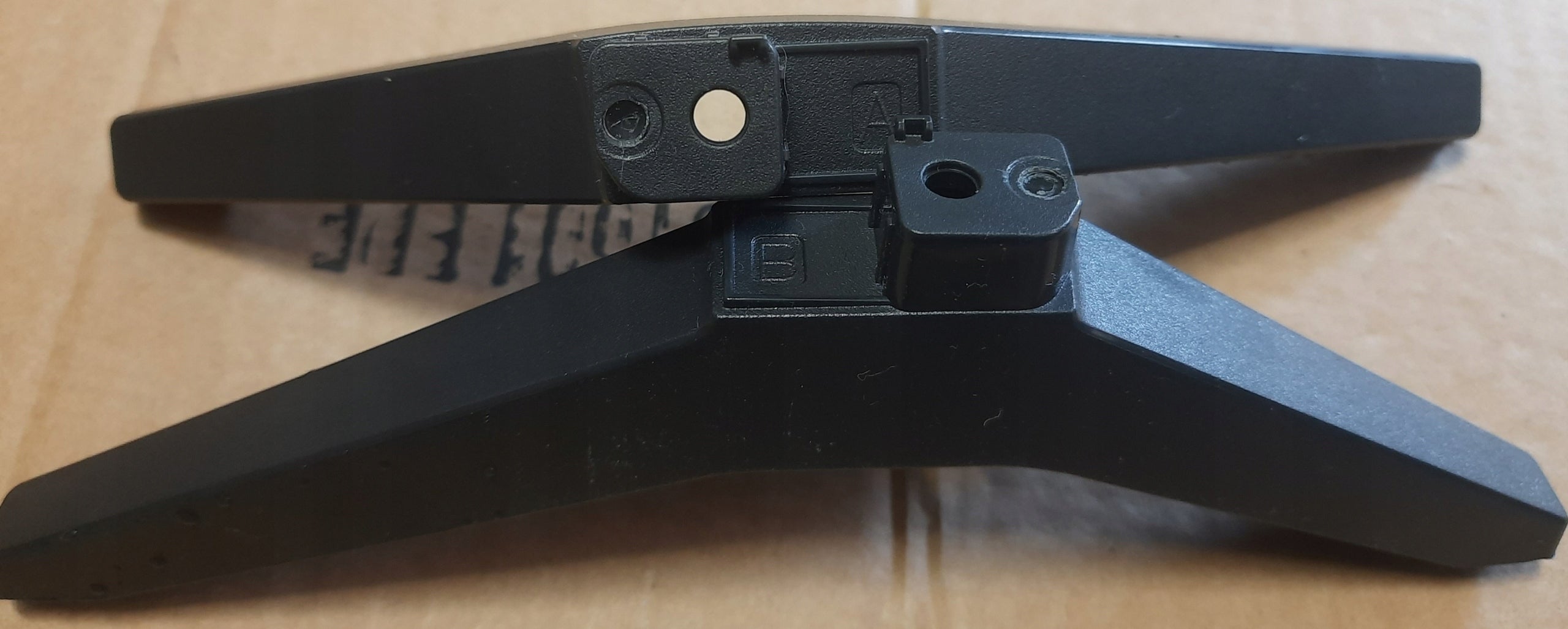 Feet/legs LG 43" LG 43UJ63 43UJ630V 43LJ59 mam645839 (S43) Manufacturer code MAM645839
