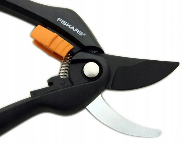 Fiskars garden pruning shear P26 SingleStep for fresh branches 1000567 Brand Fiskars