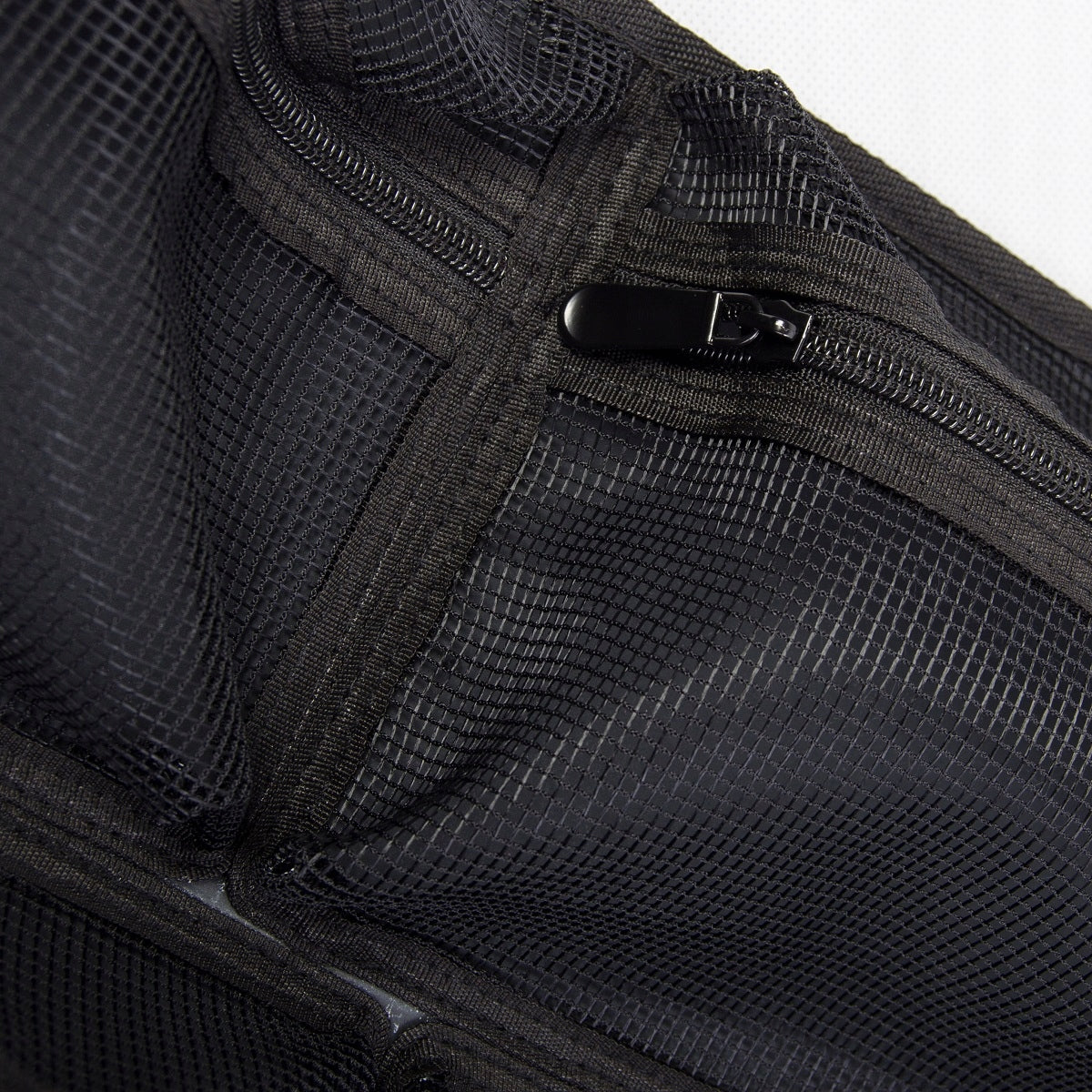 Flat mesh lid organizer for Peli Air 1535 and Peli 1510 Packaging status original