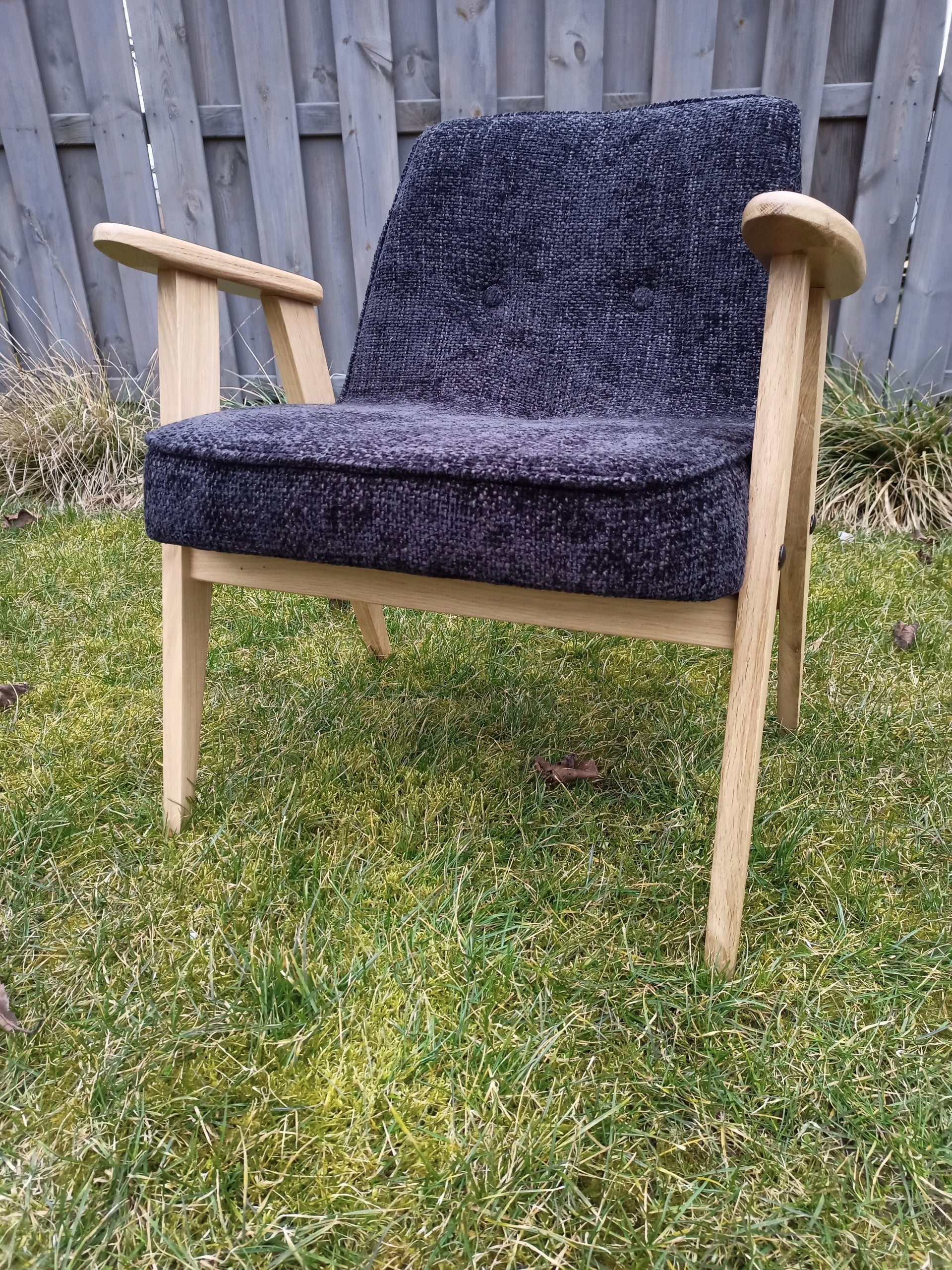 Fotel fotele Chierowski Do salonu jadalni retro Manufacturer code 12