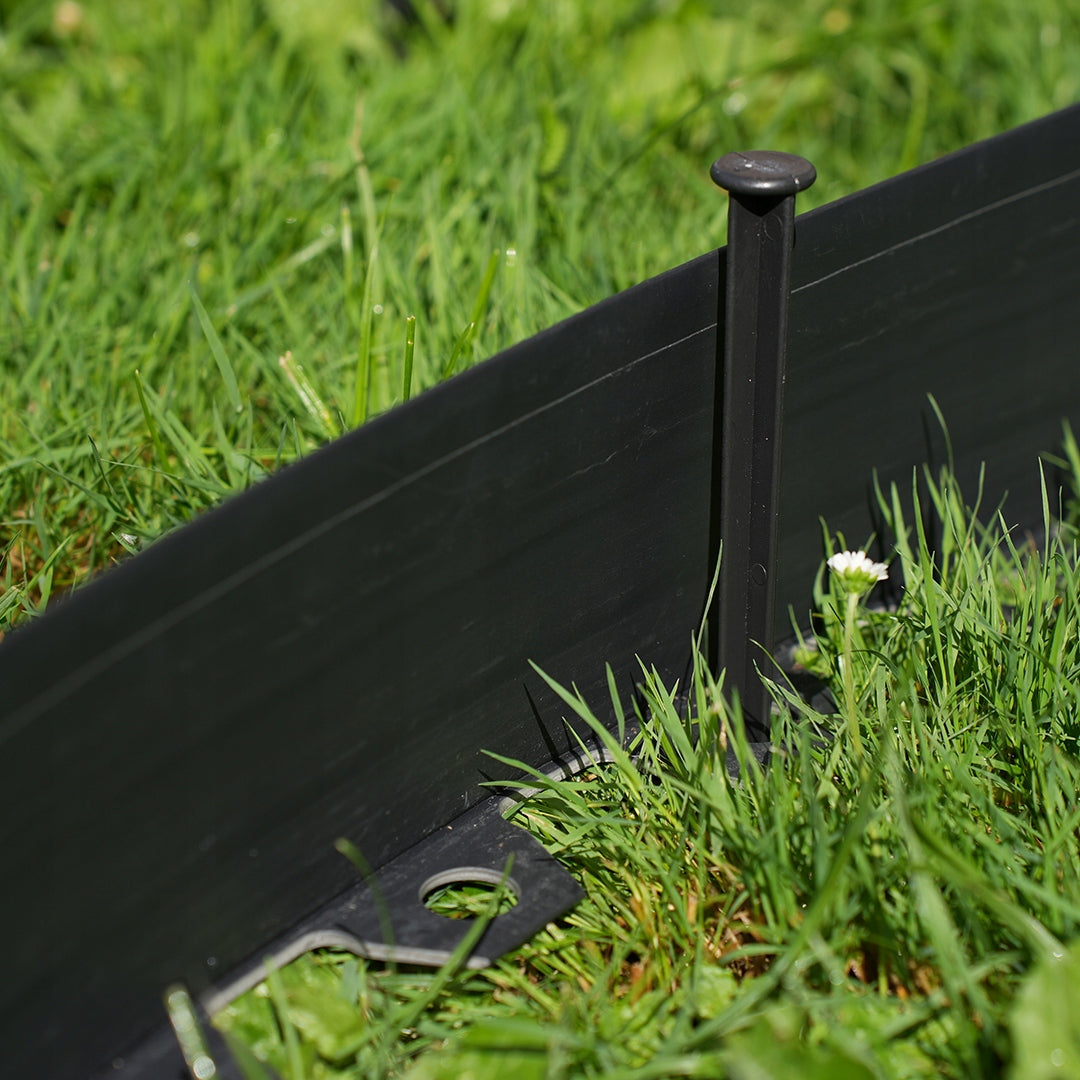 GARDEN EDGING 10m black 10cm HIGH lawn plastic roll + anchors Color black