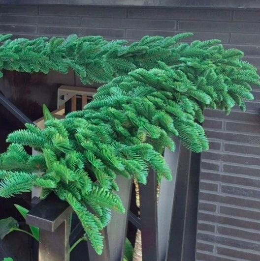 GARLAND PREMIUM SPRUCE 3 METERS 100% PE 300 cm LONG DENSE AS NATURAL Manufacturer code girlanda 300 cm pe 100%