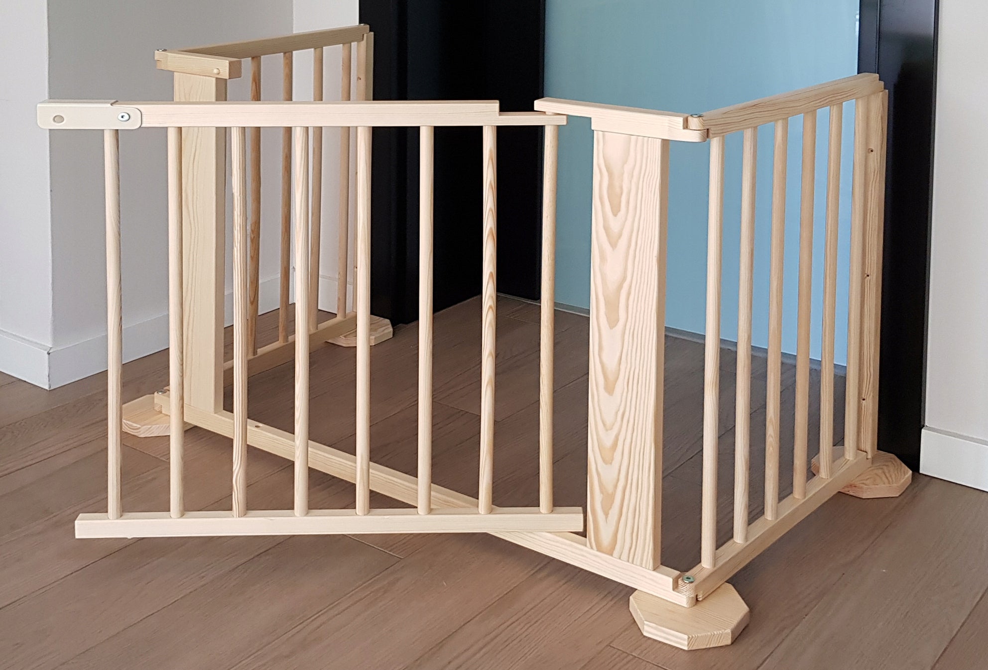 GATE PROTECTIVE BARRIER DOOR LOCK STAIRS FIREPLACE STANDS UP TO 230 cm EAN (GTIN) 5904183161068