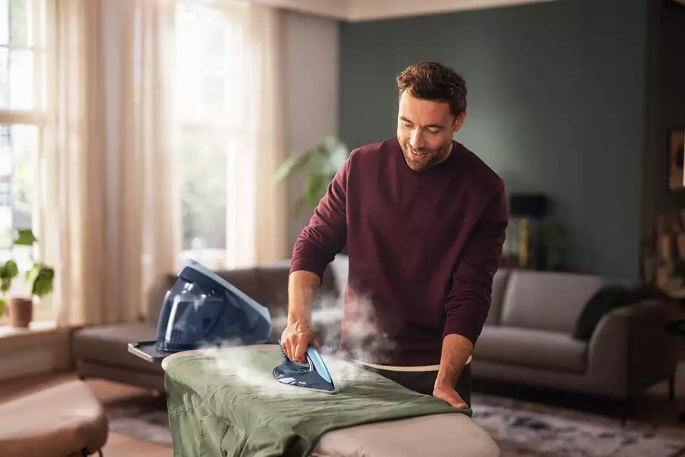 GENERATOR STEAM STATION IRON PHILIPS PSG7030/20 PERFECTCARE STEAM STATION Packaging status original