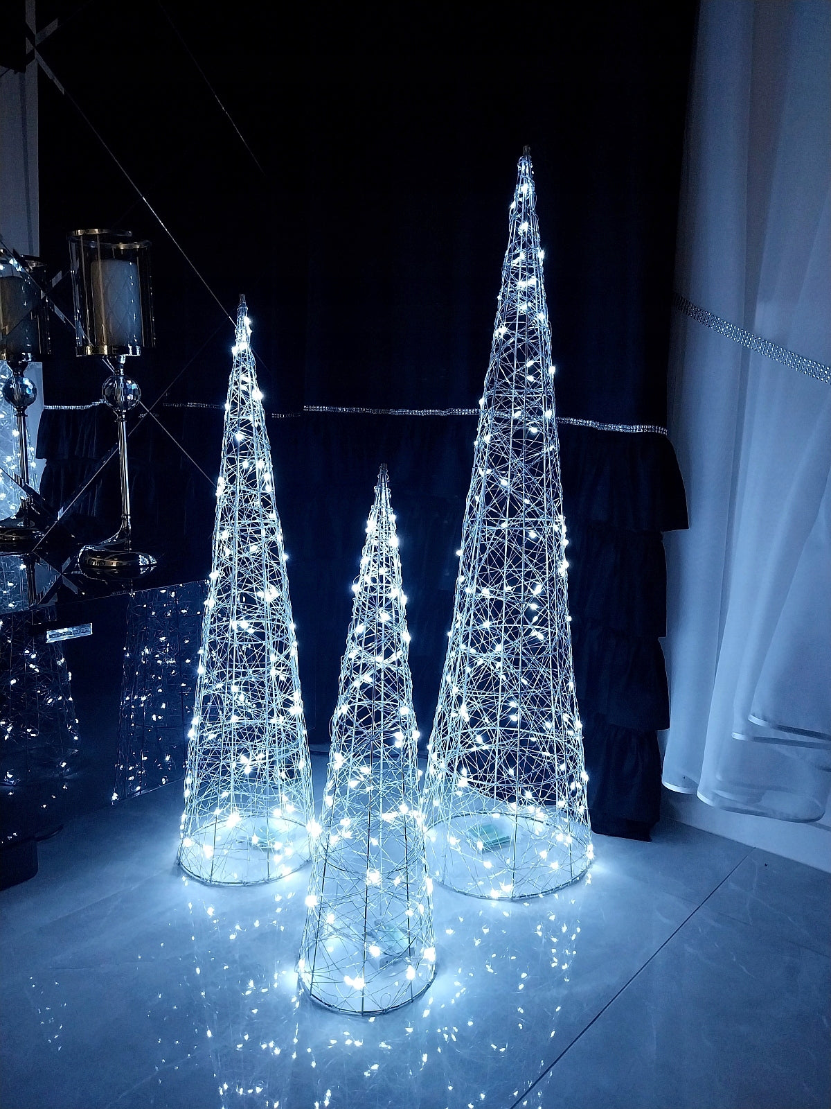 GLOWING CHRISTMAS TREES LED CHRISTMAS DECORATION FIGURINES 3pcs 100/80/60cm