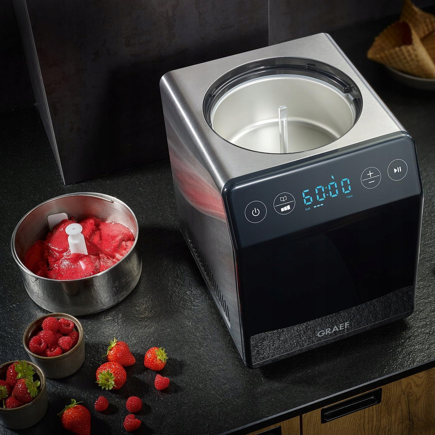 GRAEF IM700 Ice Cream Machine Stainless Steel 2L Cream Control Yogurt Brand Graef