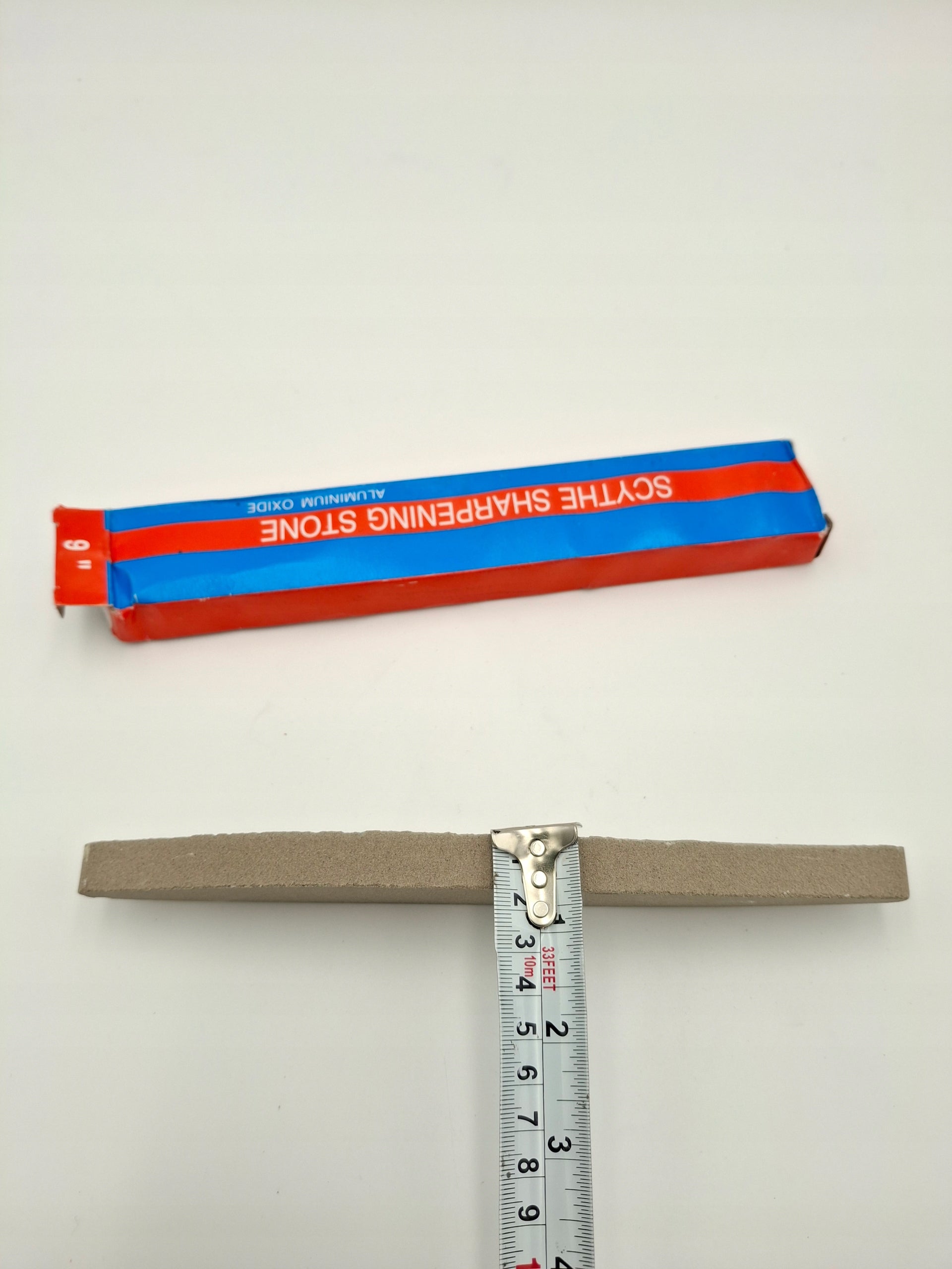 GRINDING STONE SCYTHE DONKEY OVAL 230 MM and tools 23 cm (9") Manufacturer code 0054645211222