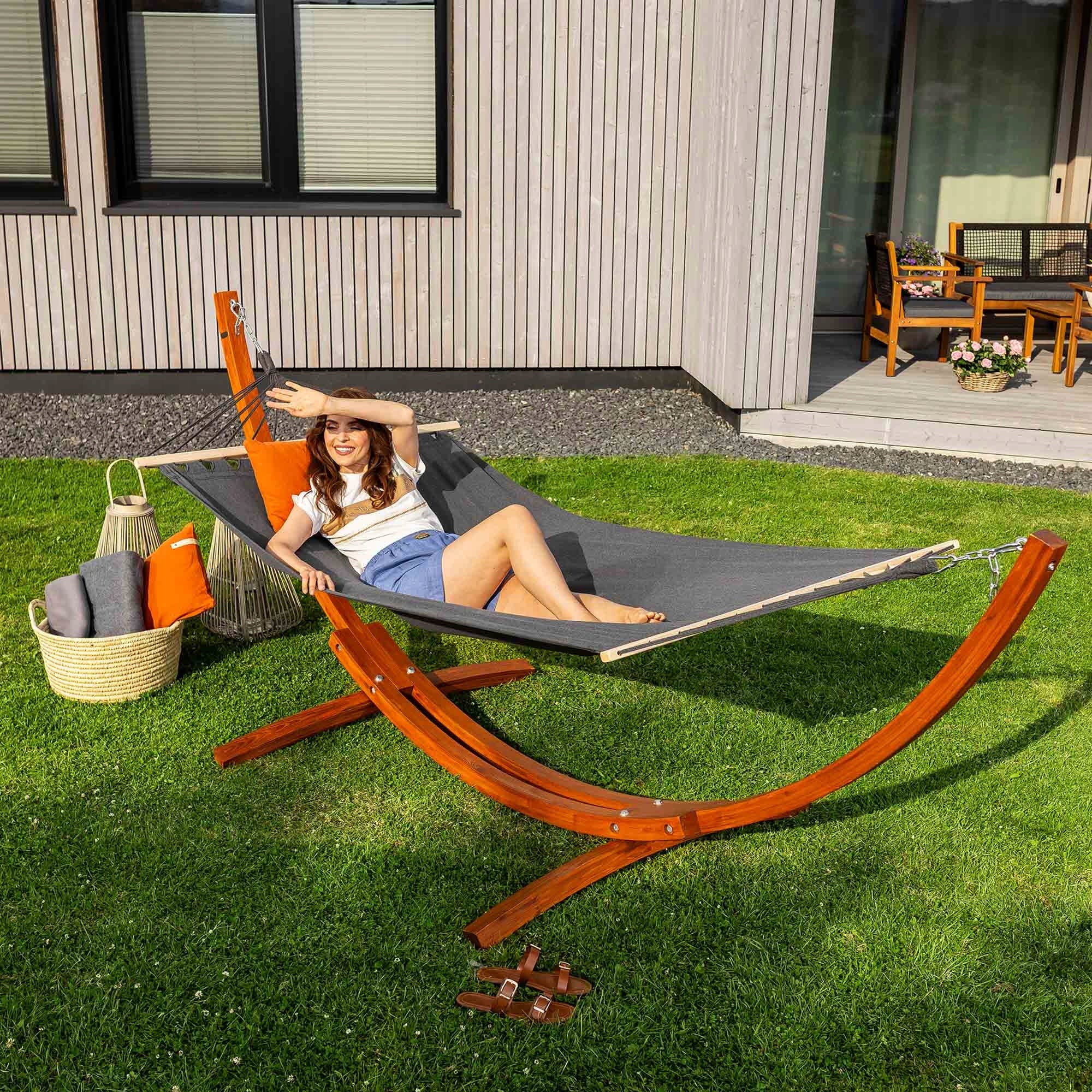 Garden Hammock Trevia With Frame Wooden Frame Up to 150kg di volio Manufacturer code DV-095HWS Trevia