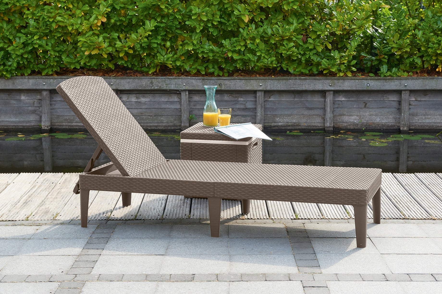 Garden Sun Lounger Beach Pool Adjustable Folding JAIPUR cappuccino KETER Manufacturer code 235163