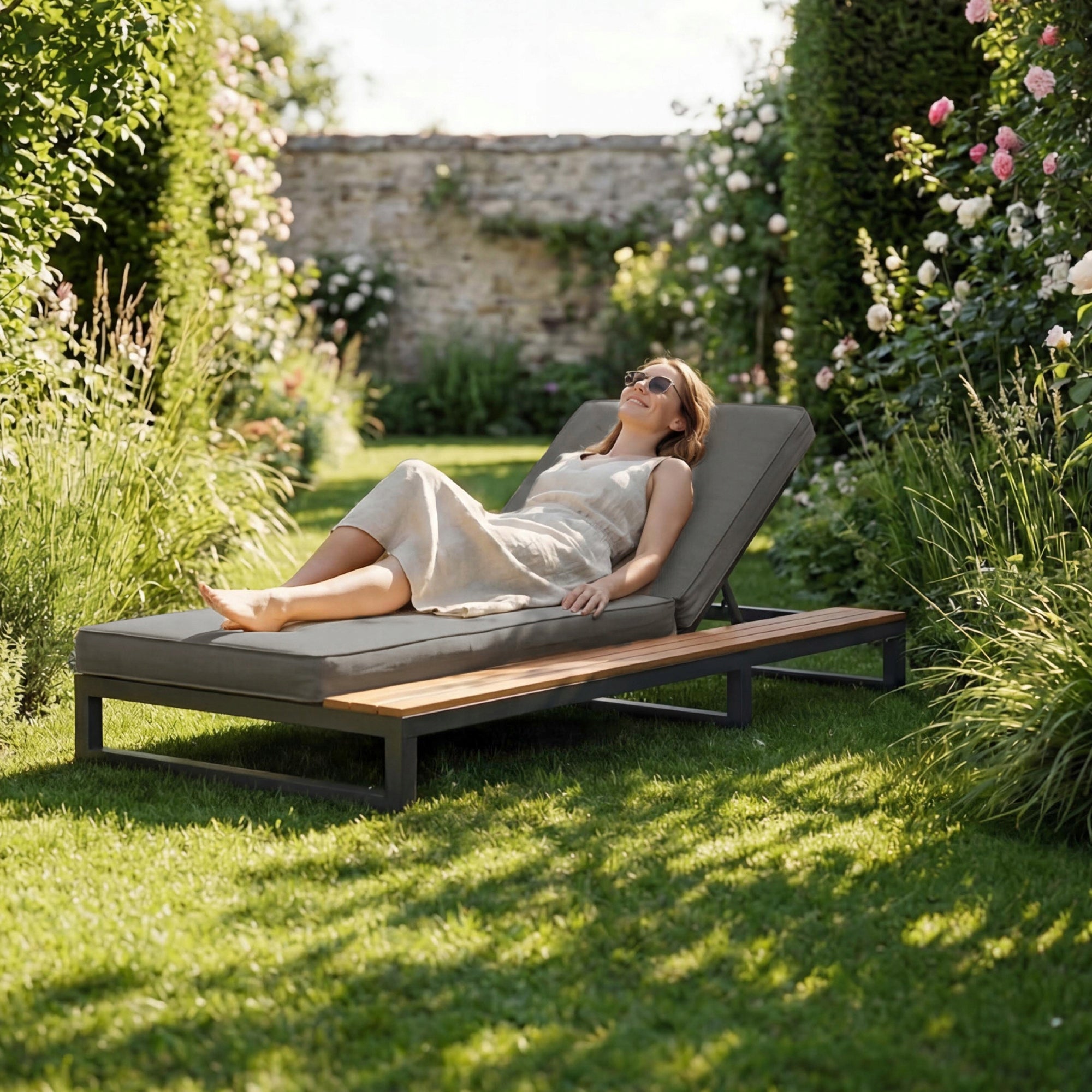 Garden sun lounger, multifunctional, waterproof sofa with stand.
