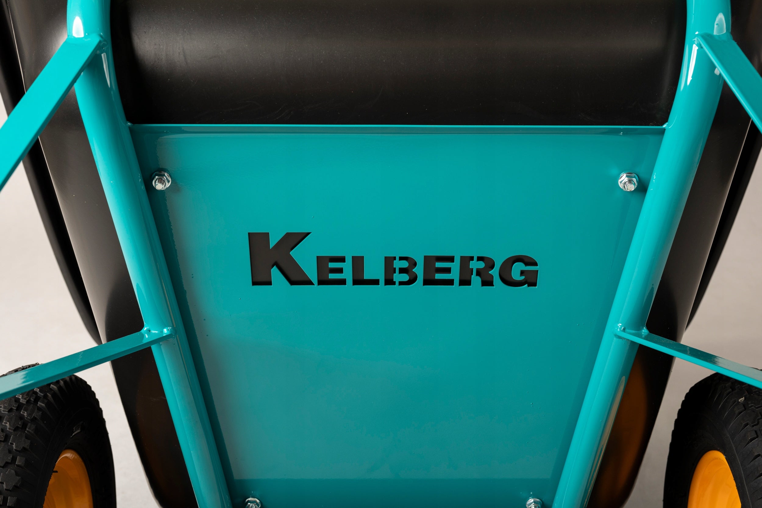 Garden wheelbarrow two-wheeled cradle feed trolley JAPANESE 350L KELBERG SEA EAN (GTIN) 5905771702212