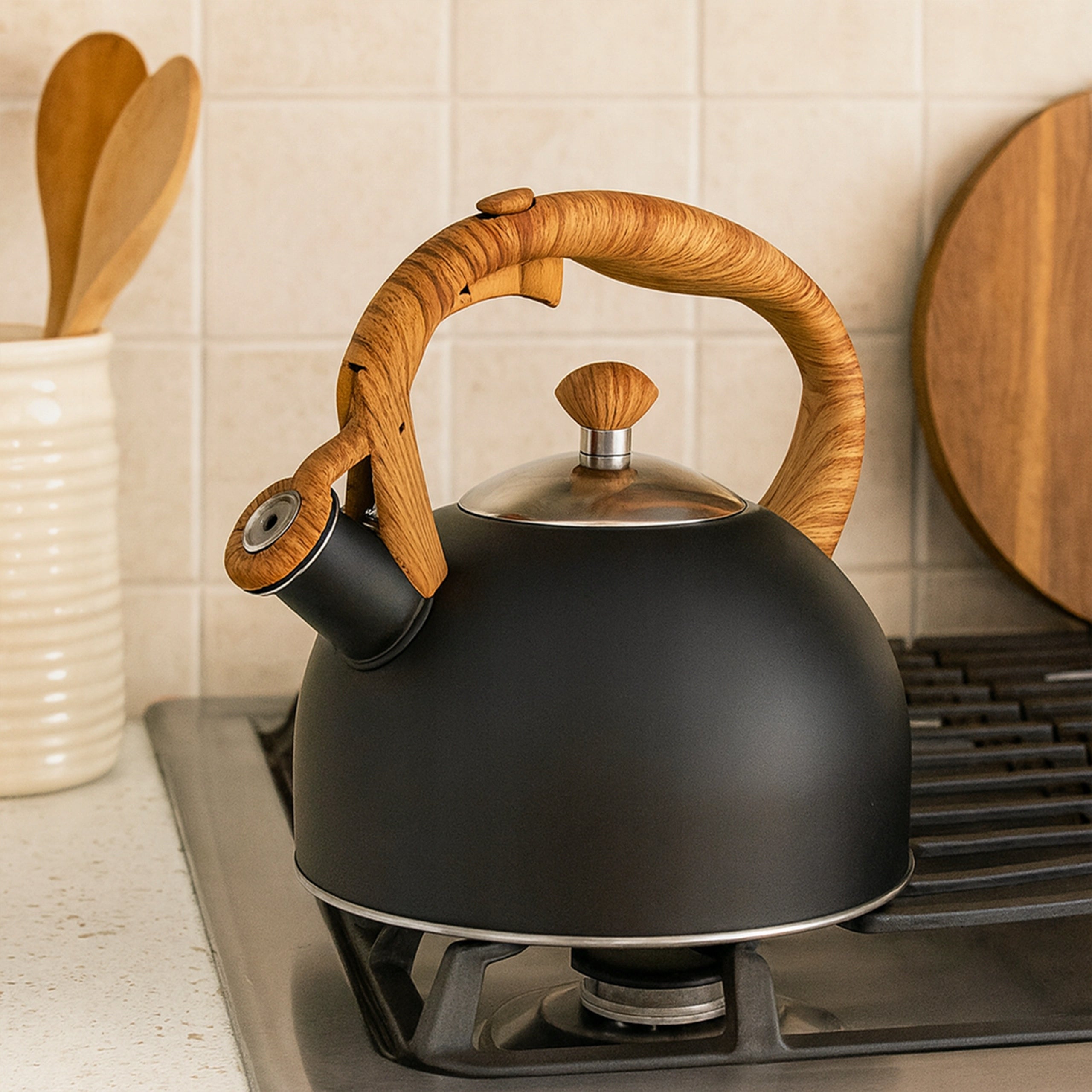 Gas Kettle 2.5 L For induction With Whistle, Traditional Steel, Edenberg Brand Edenberg
