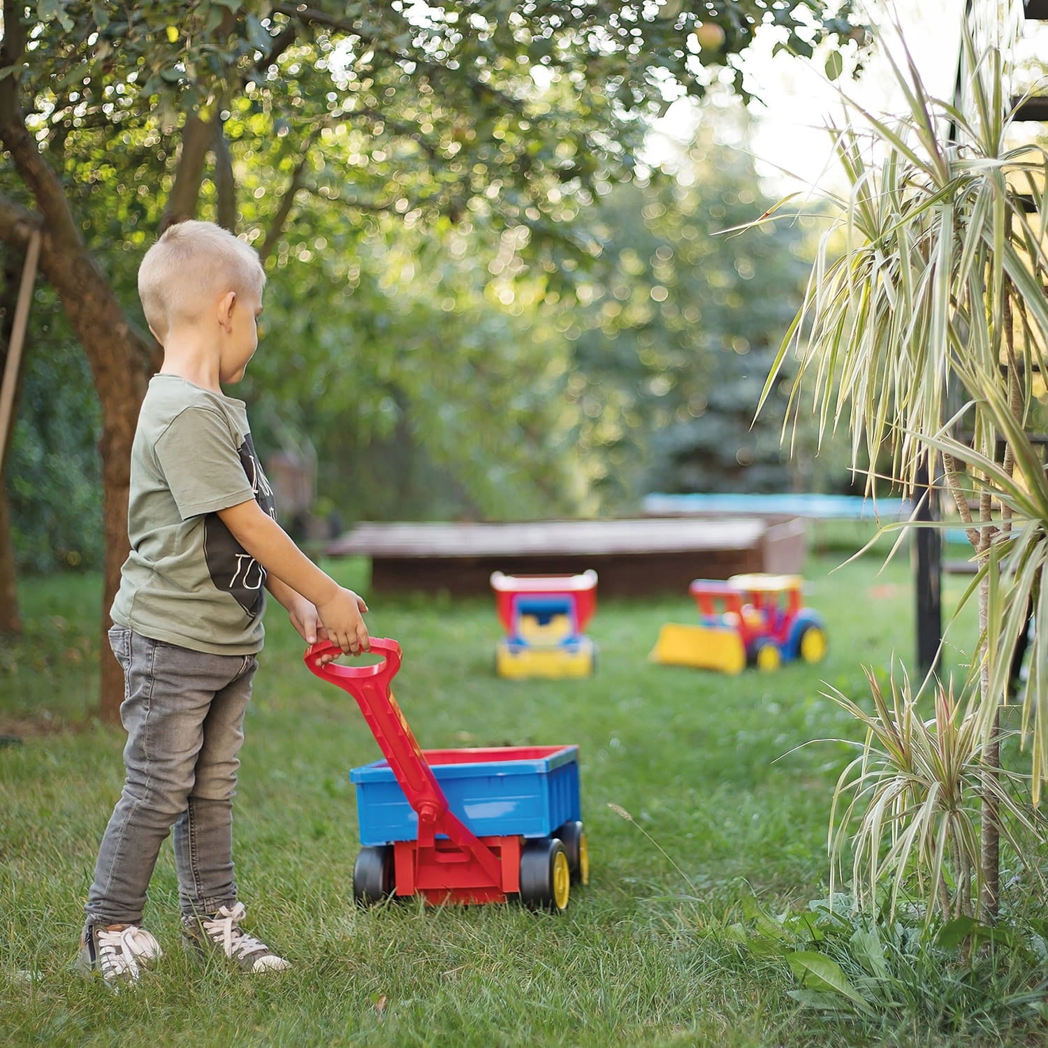 Giant Big Trolley Trailer WADER Children's vehicle 10950 lifting capacity 60kg Manufacturer code 10950