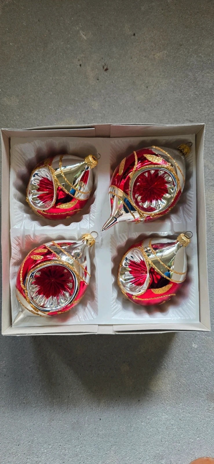 Glass Christmas tree baubles spotlights prl silver red lemons