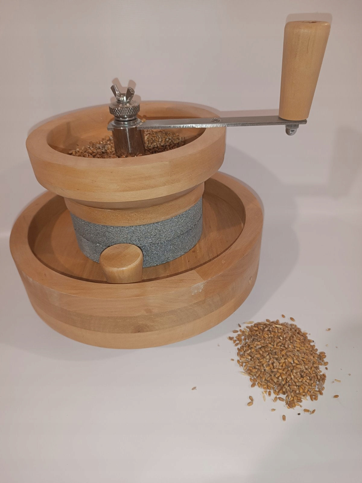 GrainMary grinder with stone filaments and additional set of filaments Brand no brand