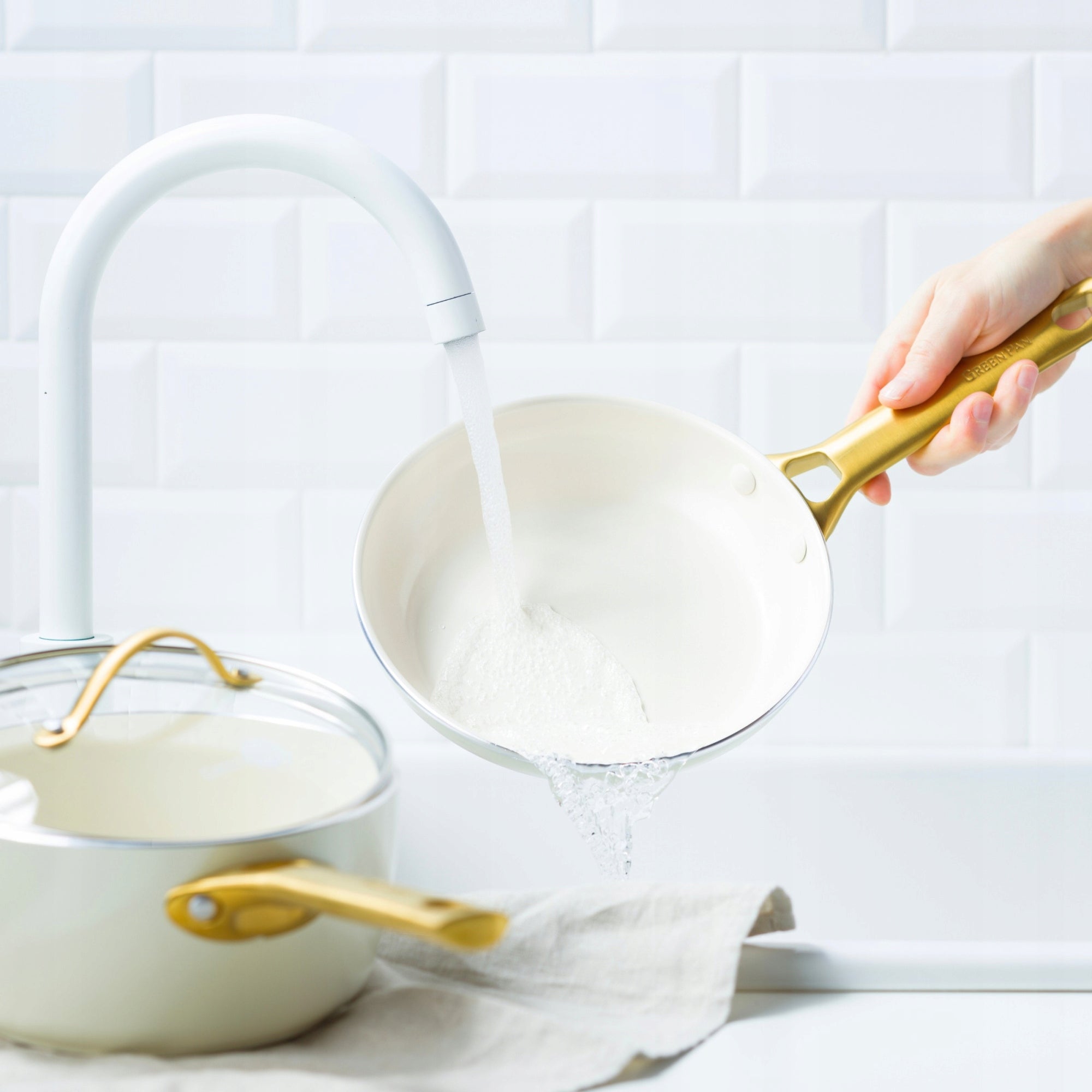 GreenPan Padova set of 2 pans 20 + 26cm non-stick induction gas Manufacturer code CC008494-001