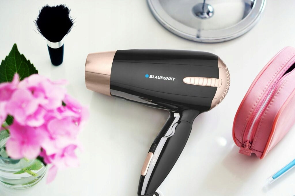 HAIR DRYER BLACK GOLD TEMPERATURE CONTROL BLAUPUNKT HDD301BK Manufacturer code HDD301BK
