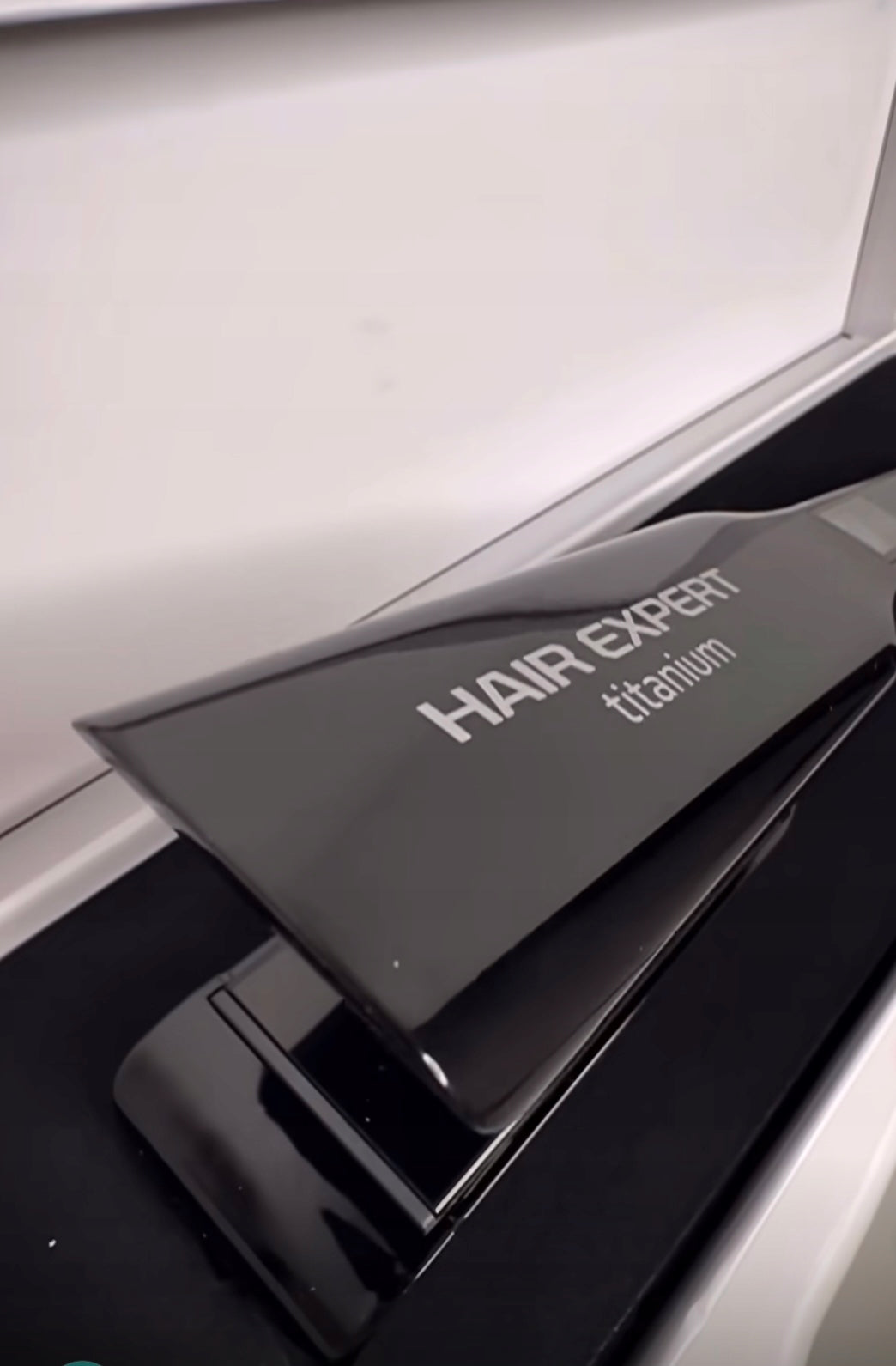 HAIR STRAIGHTENER HAIR EXPERT BLACK Manufacturer code 8000836733196