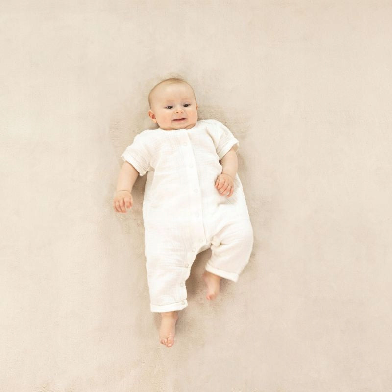 HAKUNA MATTE Foam mat for children 150x200 cm Coral Velvet beige Packaging status original