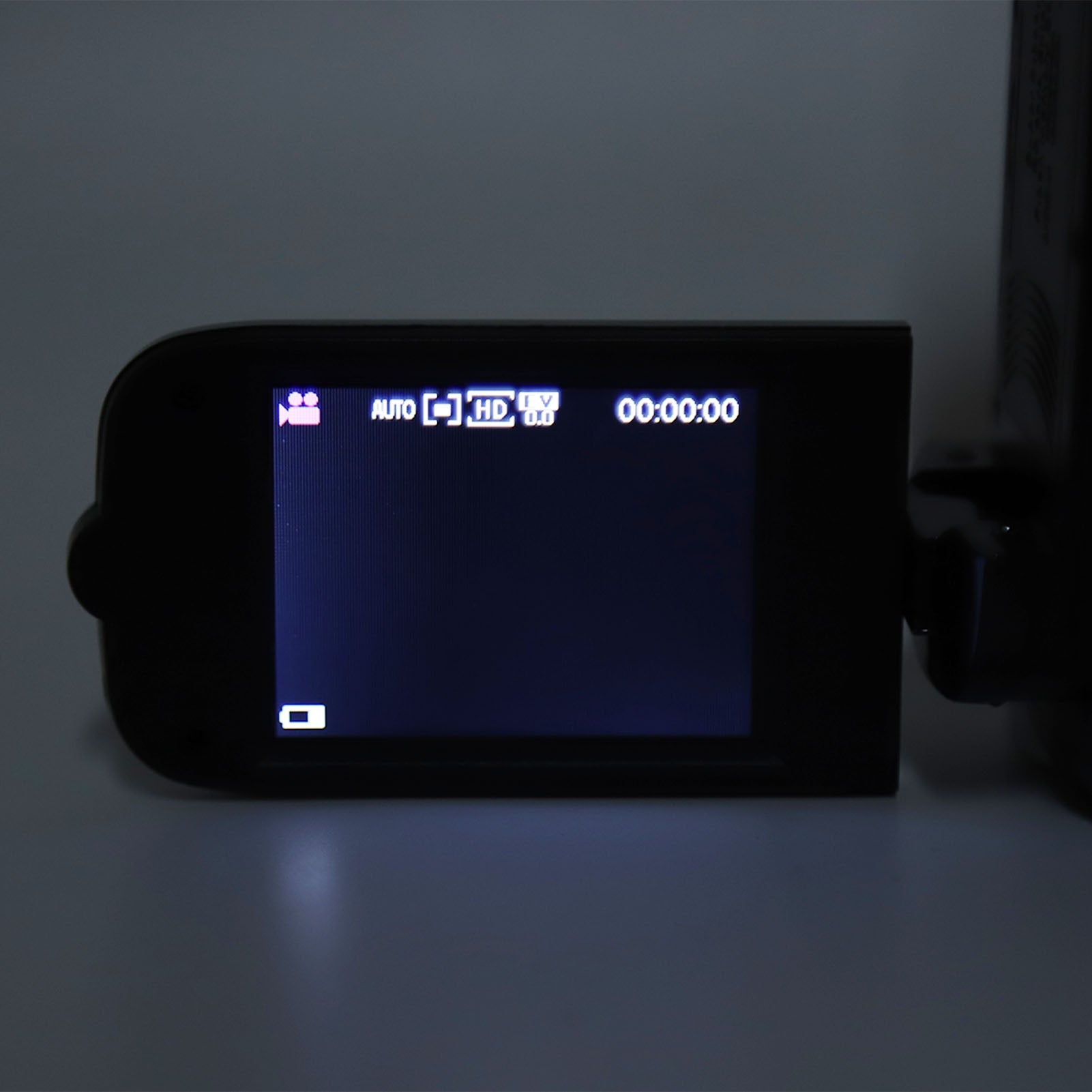 HANDHELD DIGITAL CAMERA 4K DV ROTATING SCREEN 16X ZOOM USB BLACK Batteries included yes
