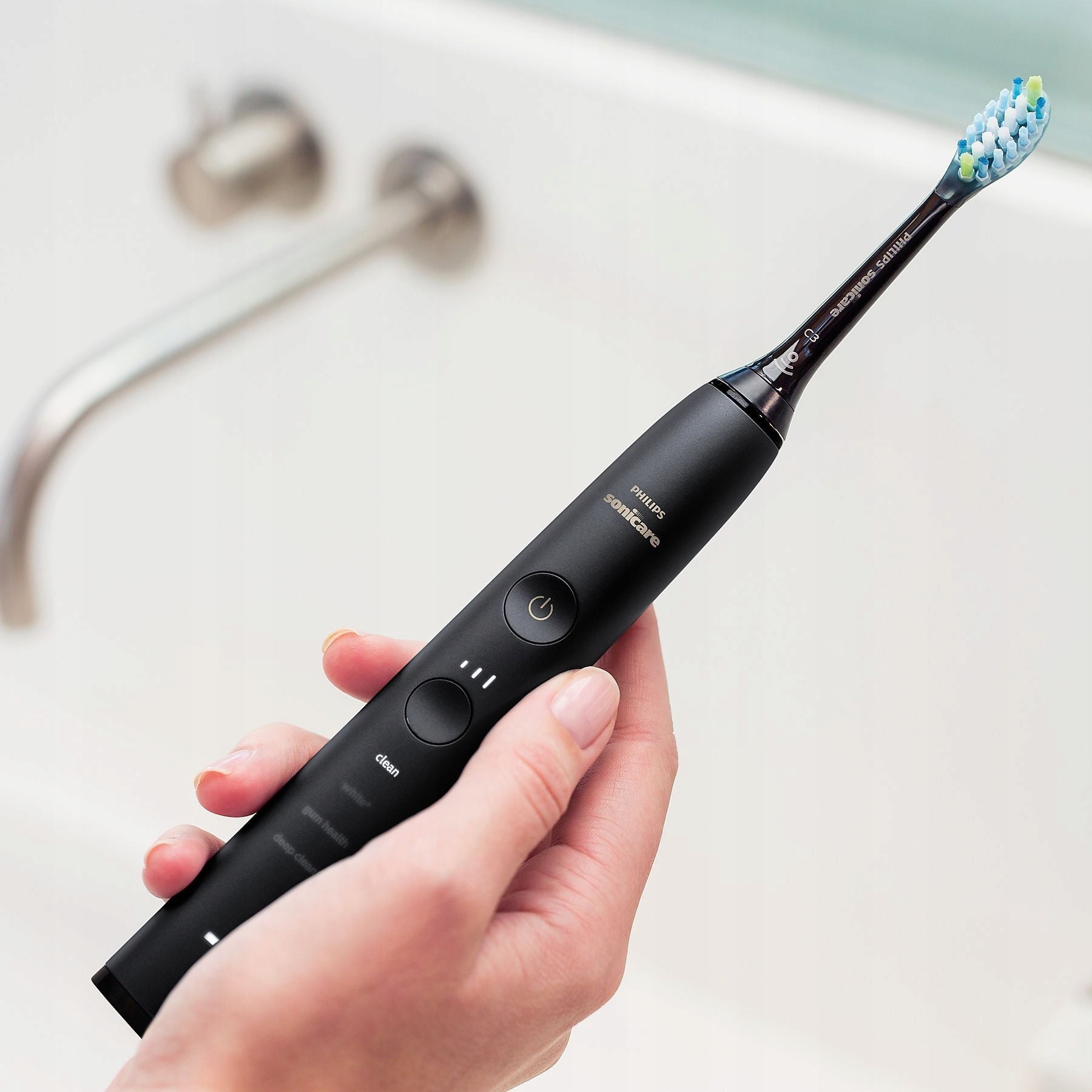 HANDLE Sonic toothbrush PHILIPS SONICARE HX9911 DiamondClean Black Manufacturer code HX9911/13