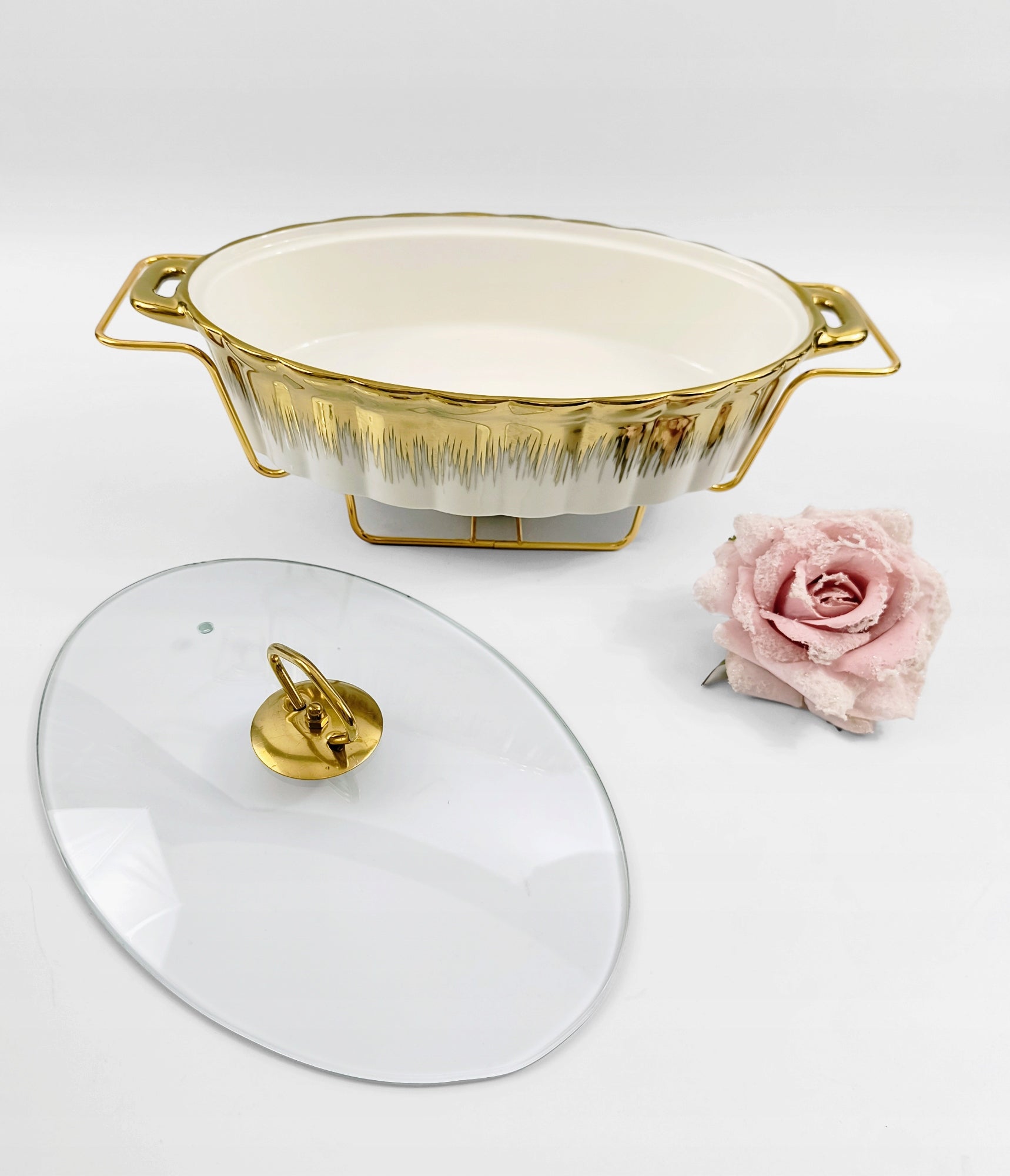 HEAT-RESISTANT DISH ON STAND WITH HEATER AND LID GOLD Y605 Manufacturer code Y605