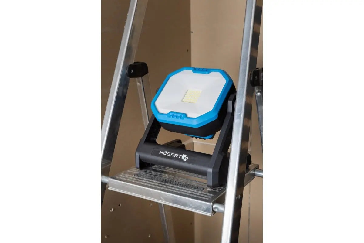 HOGERT Floodlight, SMD LED lamp 18V, 2400 lm HT2E237-0FL Color temperature 6500 K