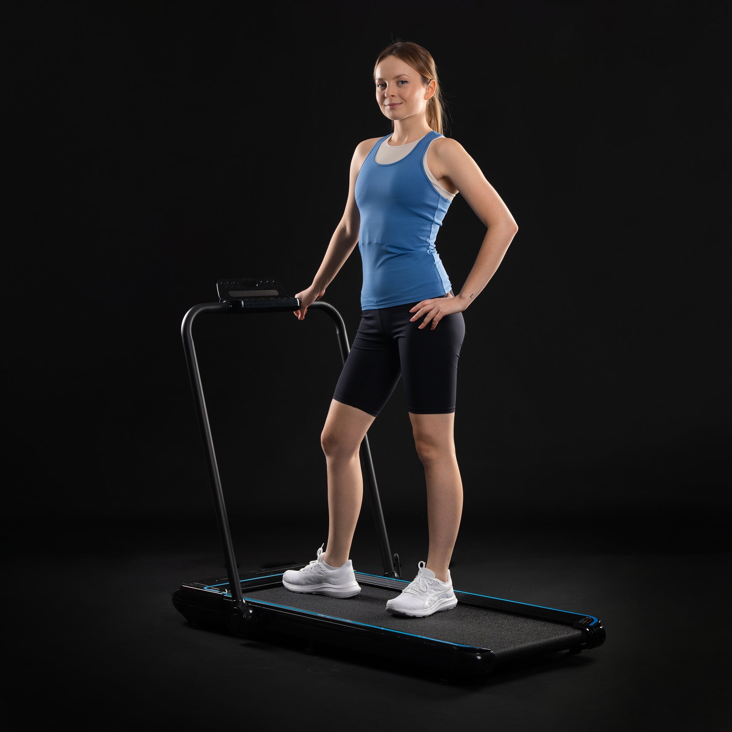 HOME ELECTRIC TREADMILL CORCIANO GIRO FOLDING 130KG 3HP Packaging status original
