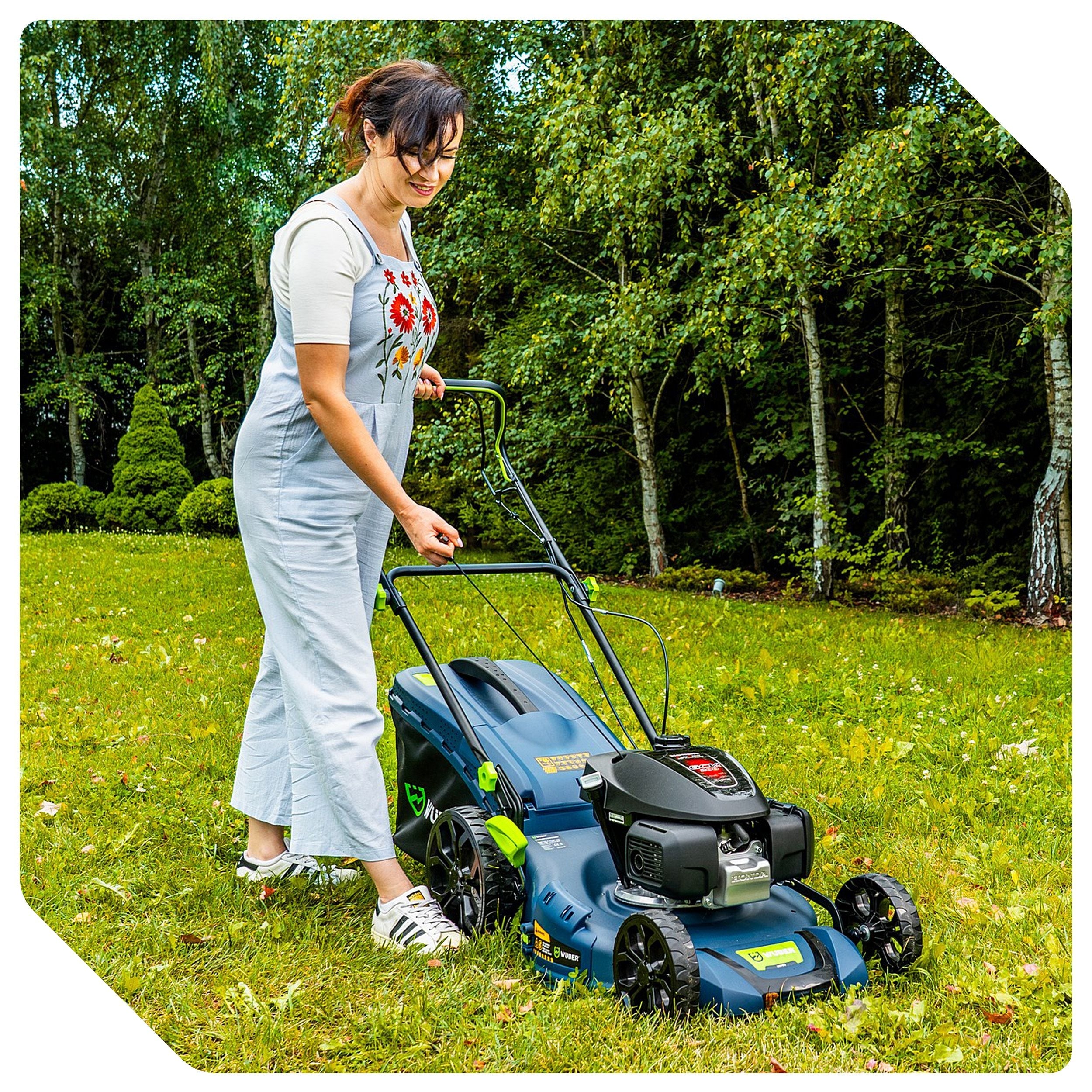 HONDA DIESEL MOWER WITH DRIVE STRONG JAPAN PRO HEIGHT ADJUSTMENT 56CM 70L Packaging status original