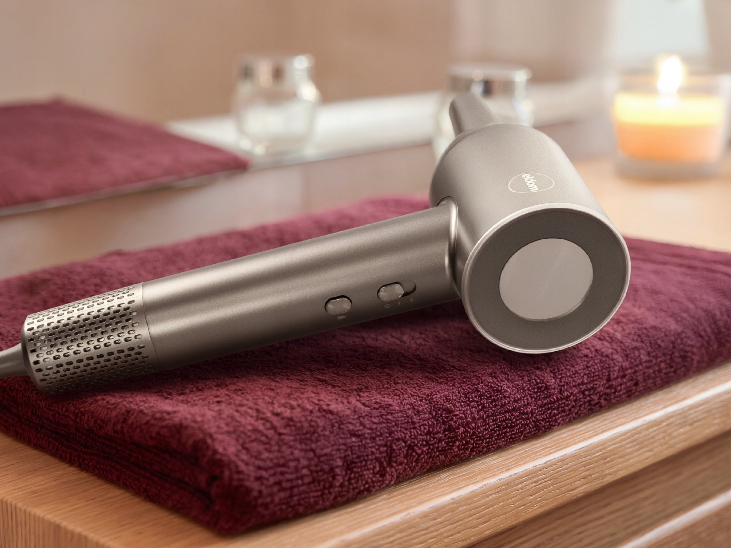 Hair Dryer 1500W with Ionization 2 Speed 4 Temperature LED HT290 Packaging status original