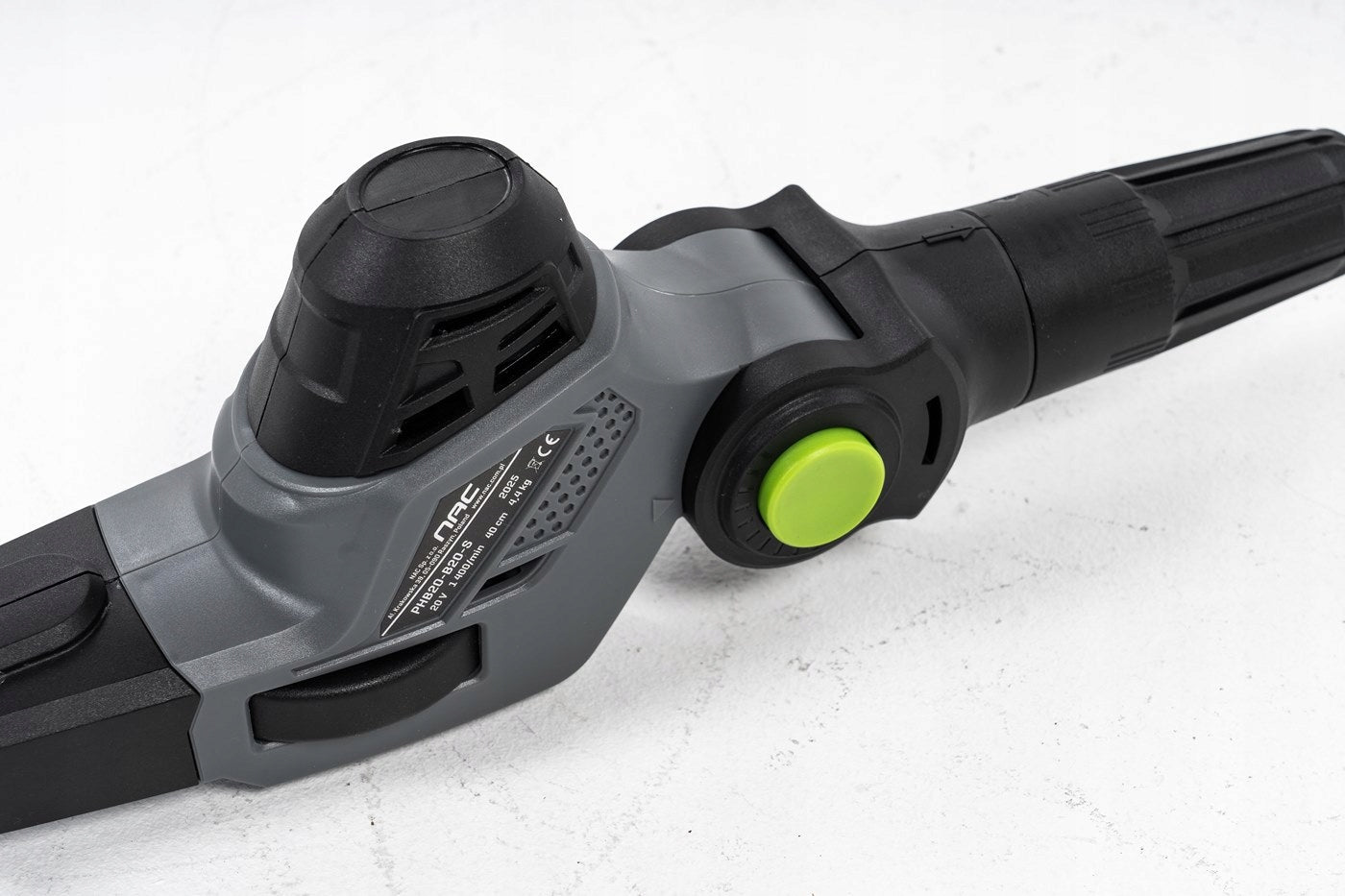 Hedge Trimmers NAC 20V Telescopic up to 3 m + 2 Ah BATTERY Product weight with unit packaging 6 kg