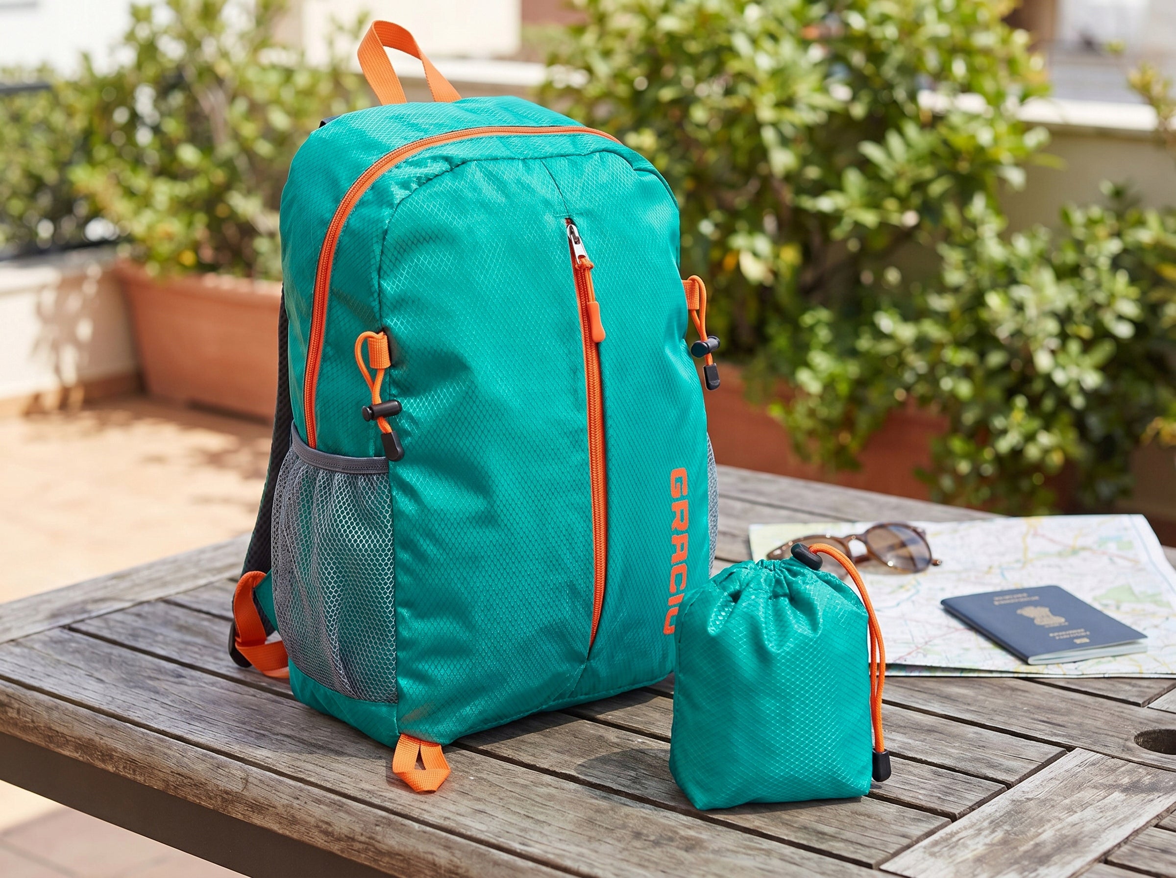 Hiking Backpack Sports GRACIO Trekking Lightweight Folding for Cover Manufacturer code GRACIO-PLECAK-TURYSTYCZNY-TURKUSOWY-42x30x13