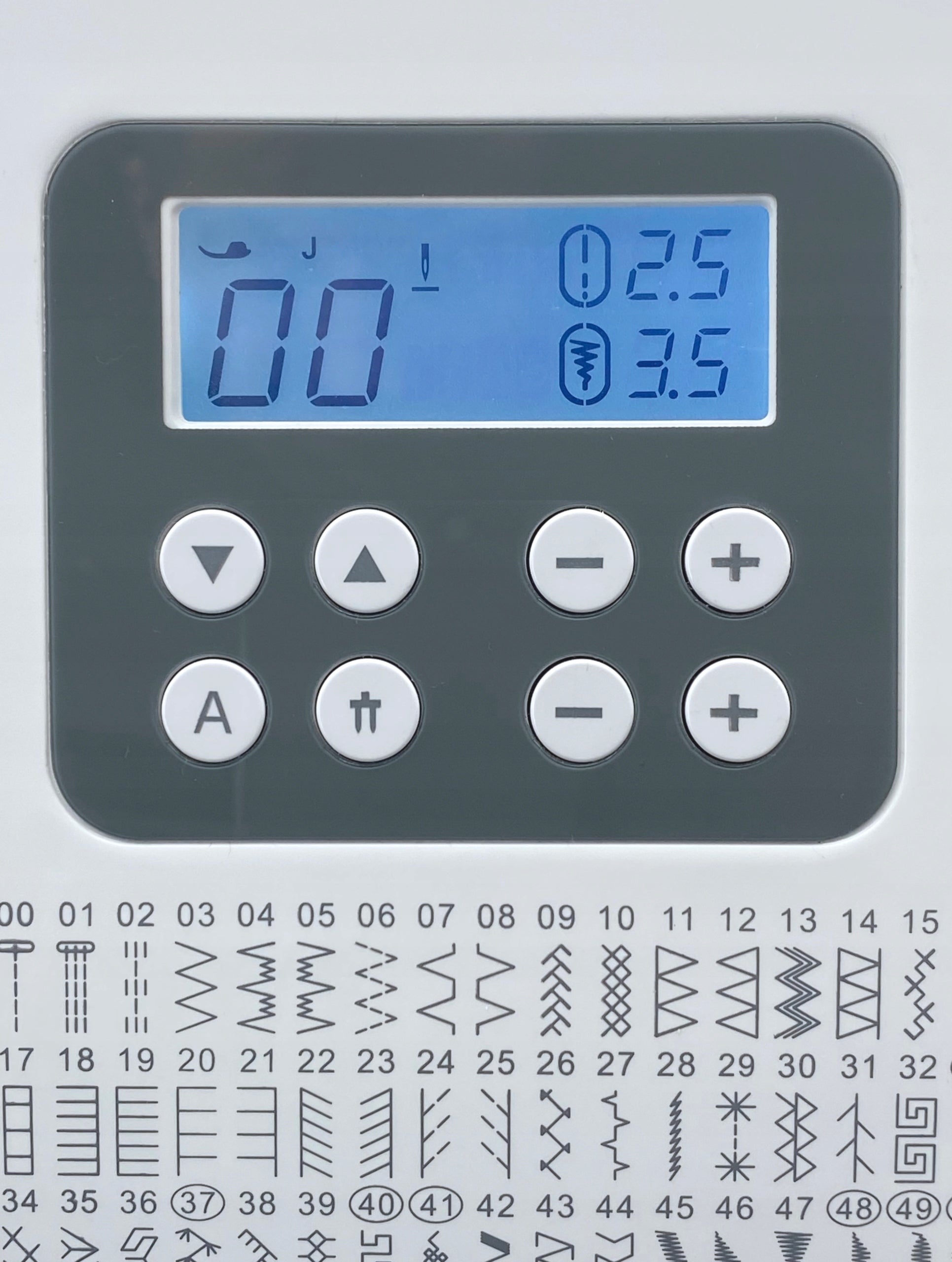 Home Sewing Machine Computer Strong Minerva Experience 2000 Hook rotating