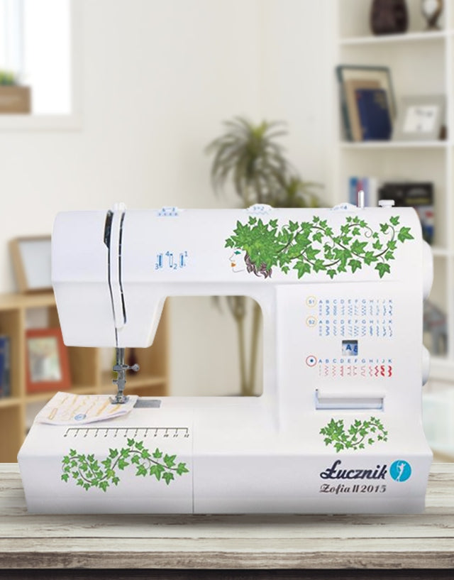 Home Sewing Machine Strong With Overlock 35 Programs Accessory Set Packaging status original