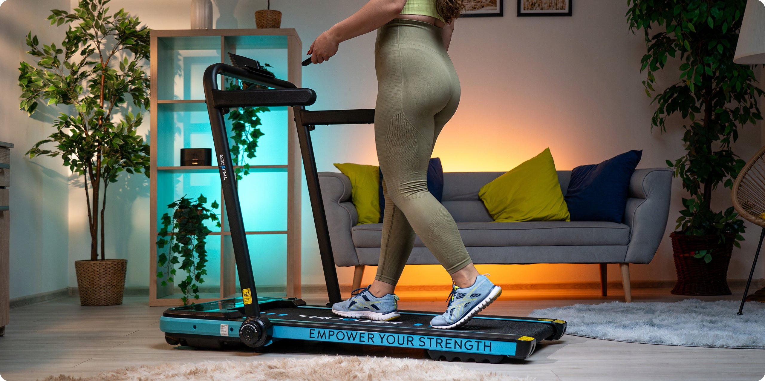 Home treadmill electric folding 12km/h under desk remote control application 130kg Packaging status original