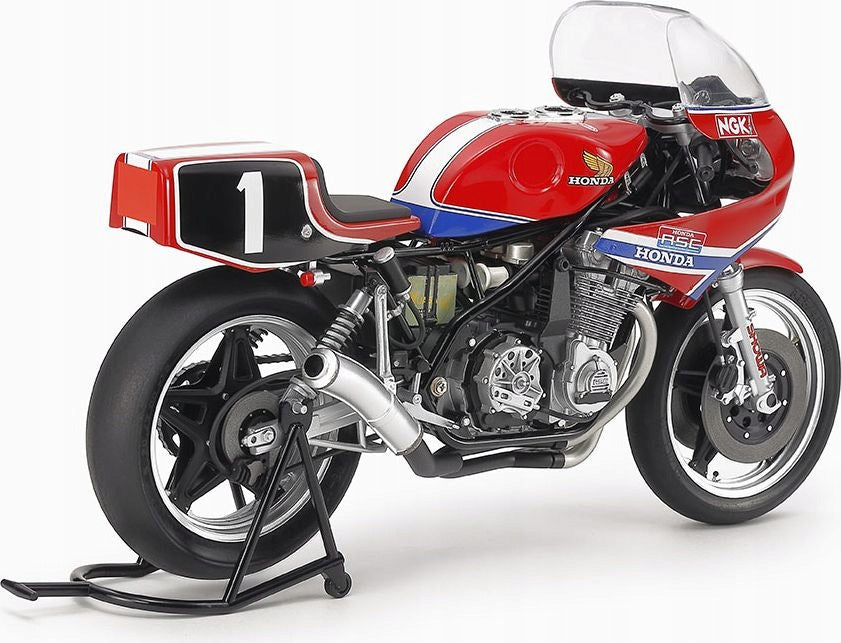 Honda RS1000 racing motorcycle 1:12 Tamiya 14014 Assembly for assembly