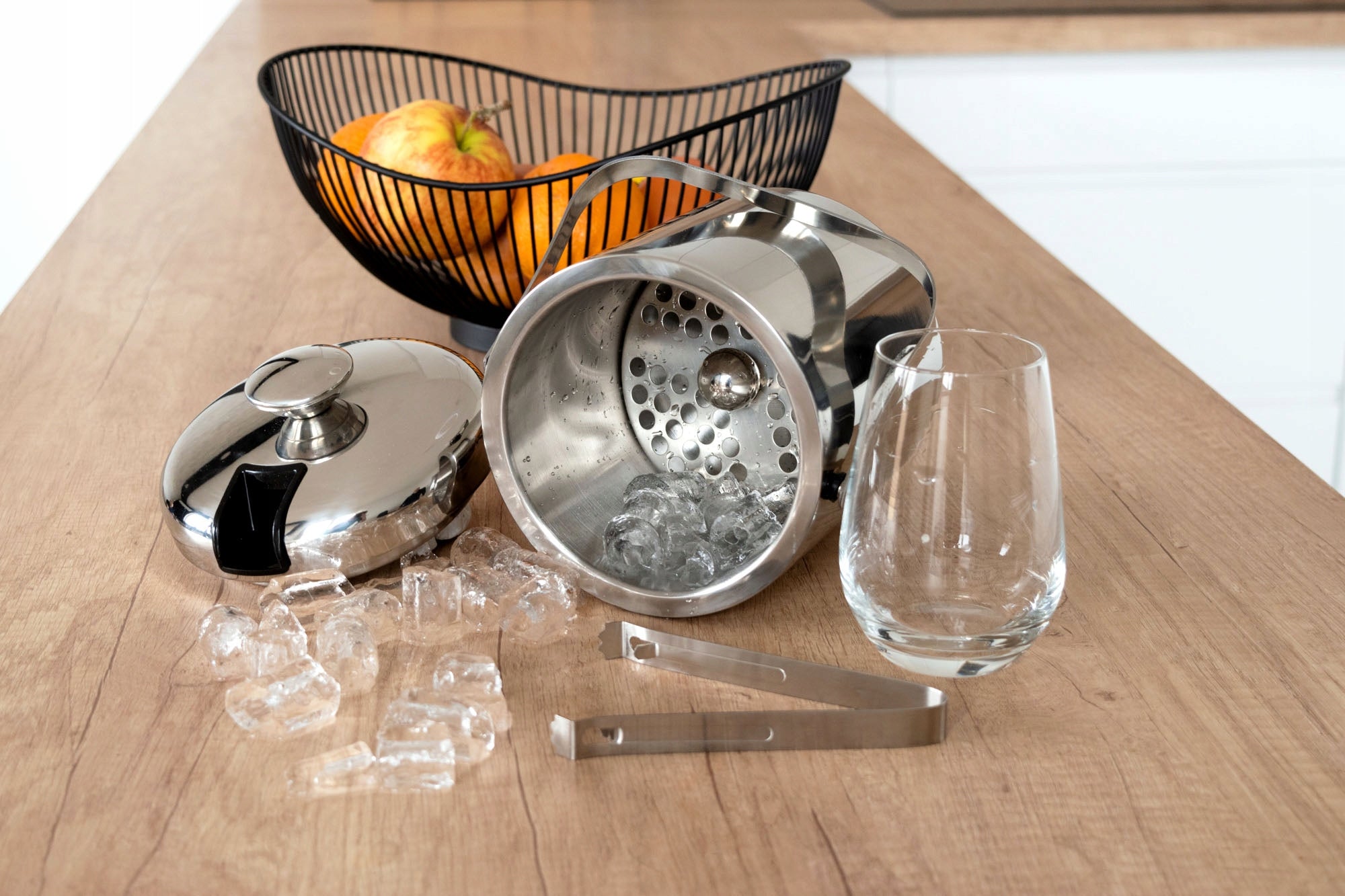 ICE BUCKET ICE CONTAINER CUBES WITH LID 1,3L LARGE + PLIERS Manufacturer Gockowiak