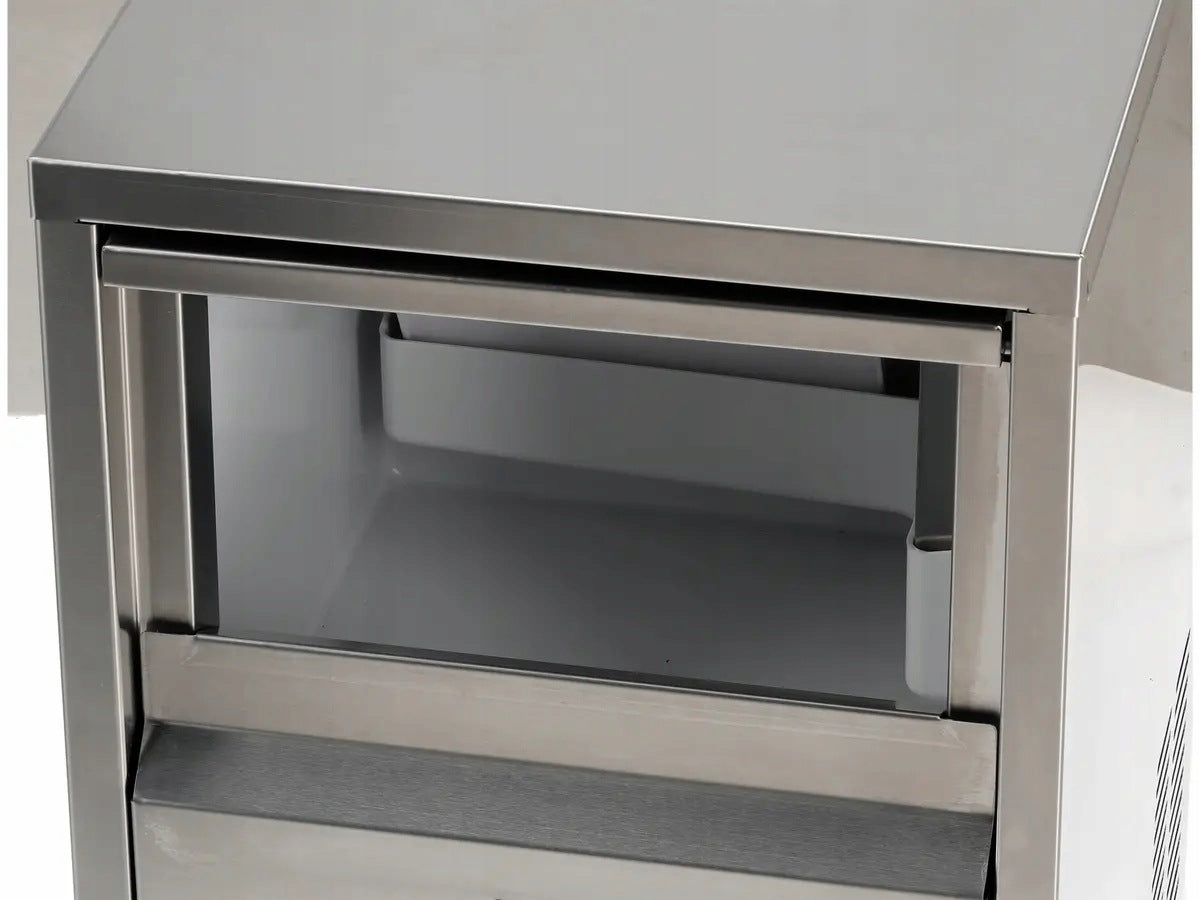 ICE MAKER 20KG/24H Dominant color silver