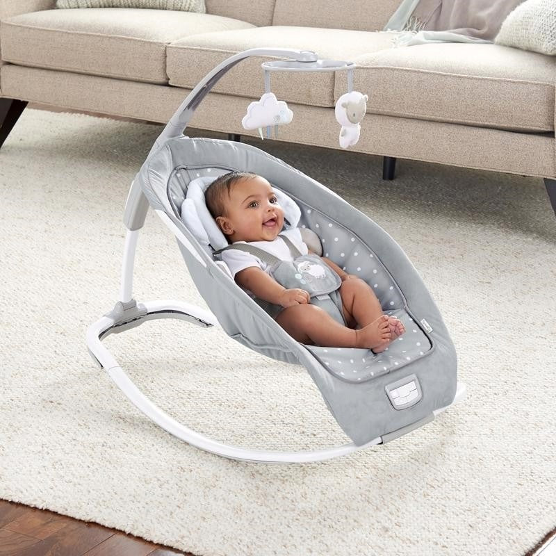 INGENUITY Cuddle Lamb rocker lounger, 0m+ to 18kg Vibration/Melodies Length 78.11 cm