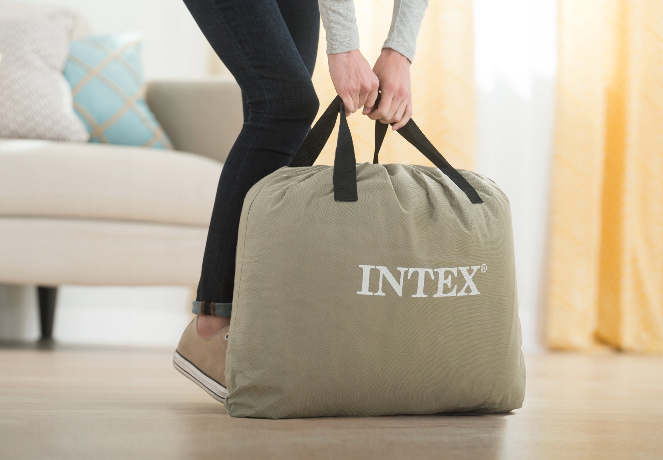 INTEX 64136ND INFLATABLE MATTRESS PUMP 152x203x42cm Manufacturer code 64136ND