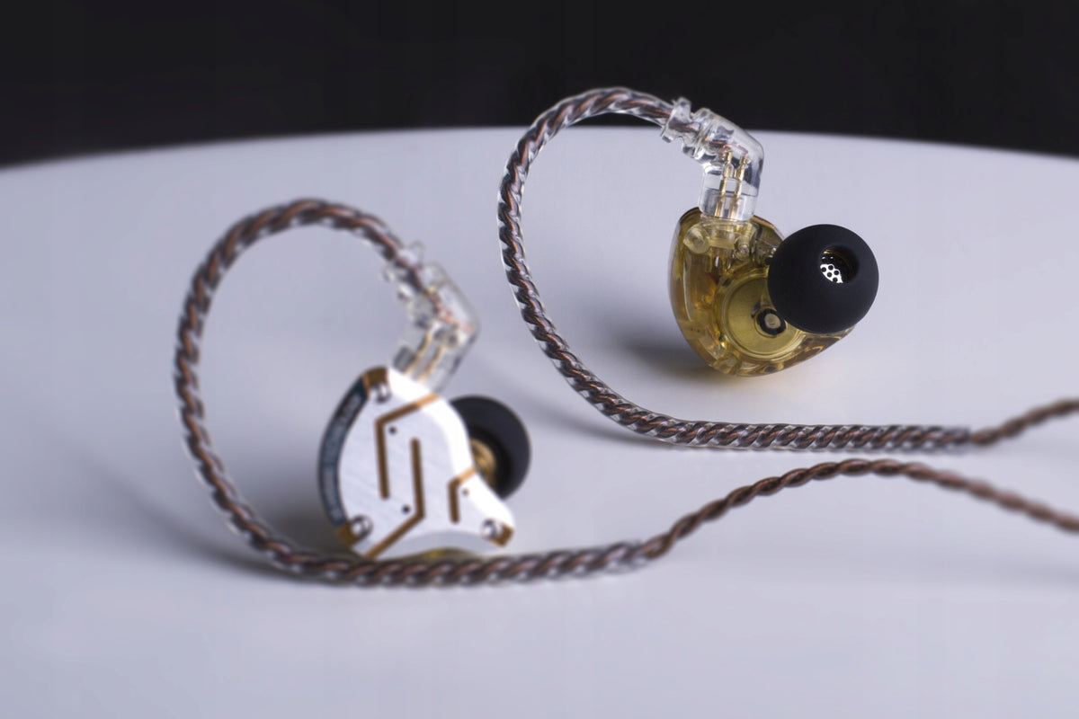 In-ear headphones monitors KZ ZS10 PRO fittings 2DD+8BA hybrid EAN (GTIN) 781930082716