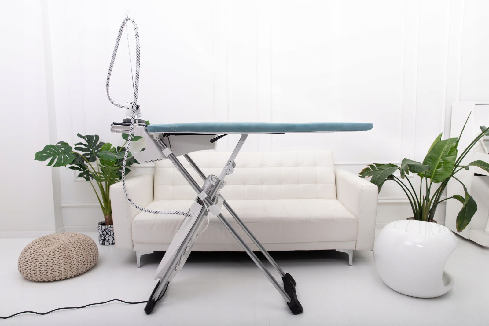 Iron with ironing system Active Board LAURASTAR S Pure EAN (GTIN) 0790776018070
